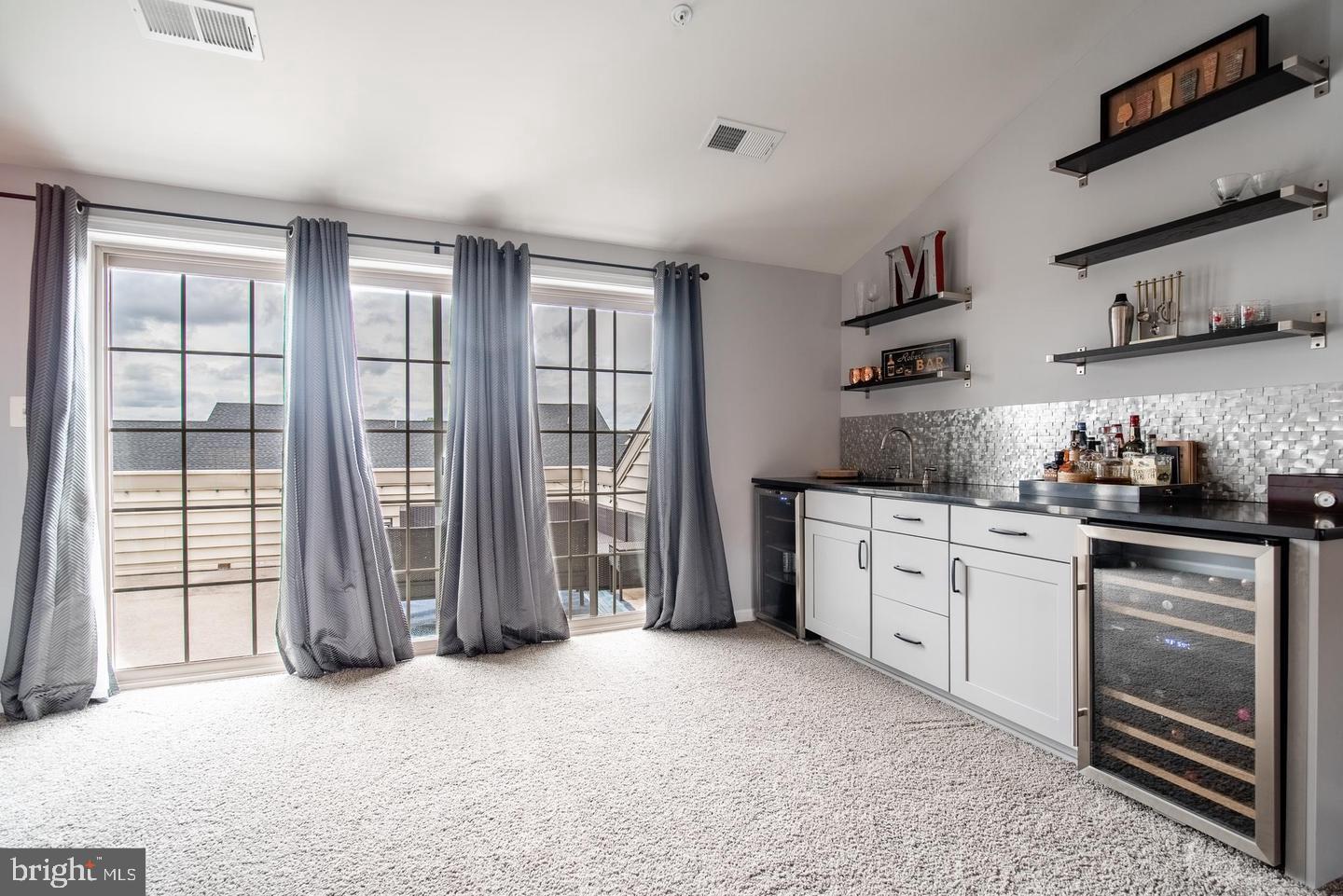 MOOREFIELD - Residential Lease