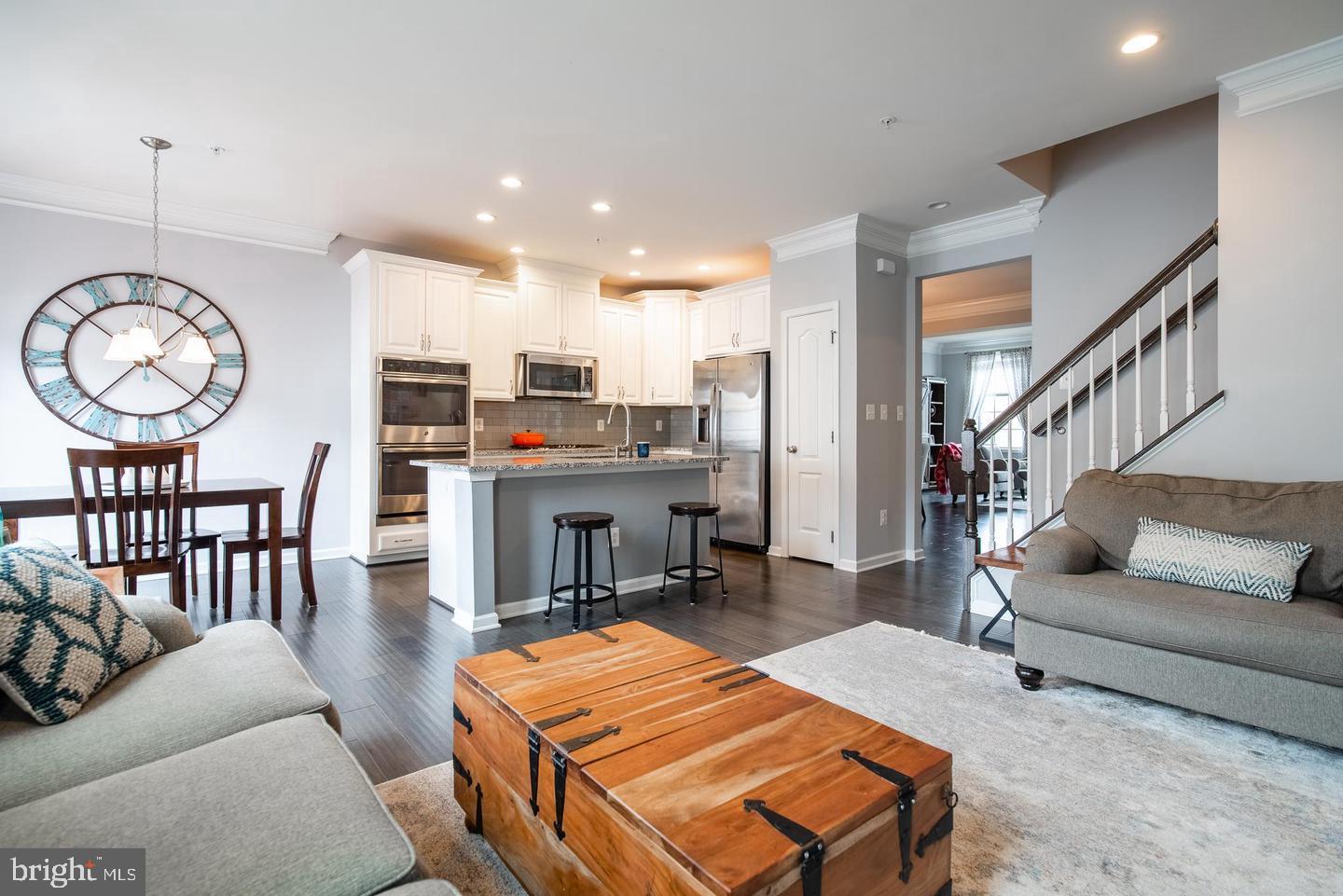 MOOREFIELD - Residential Lease