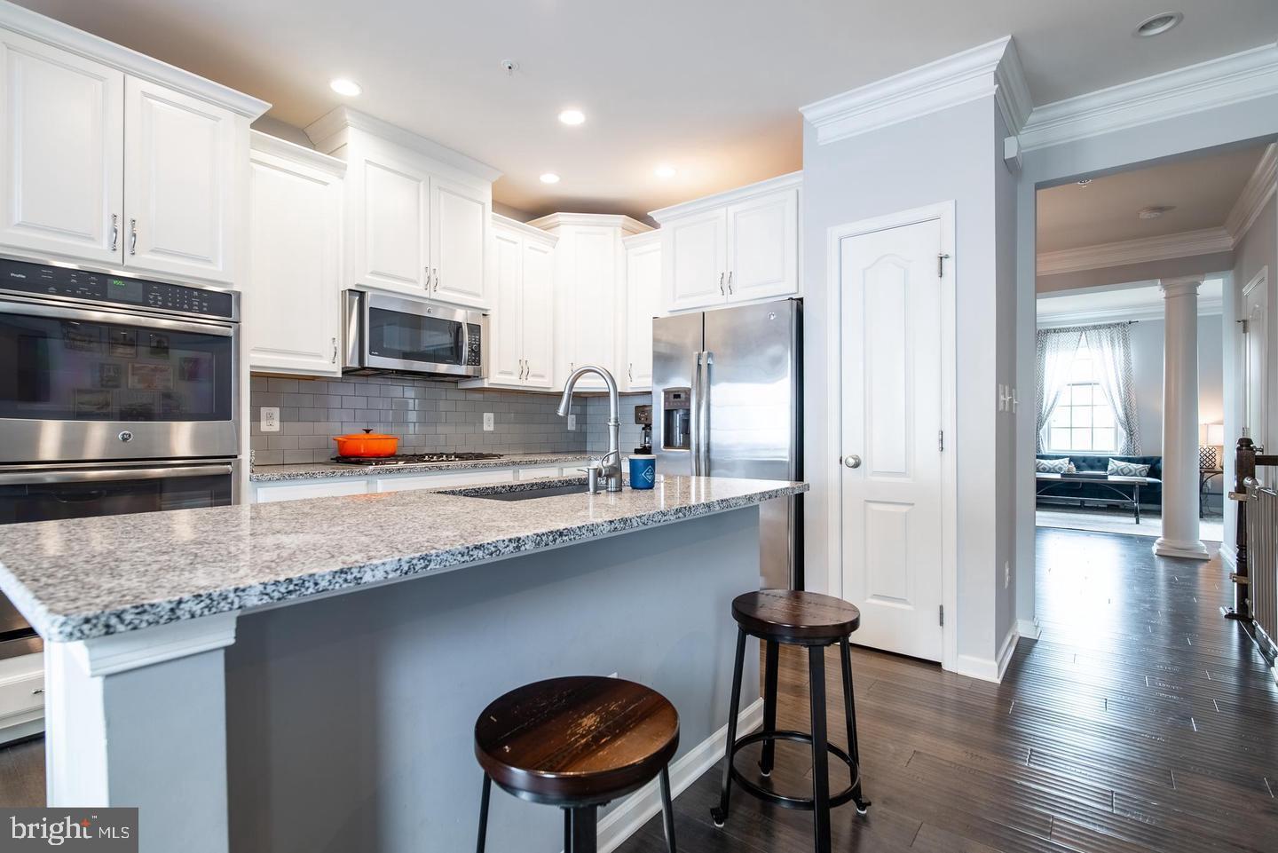 MOOREFIELD - Residential Lease