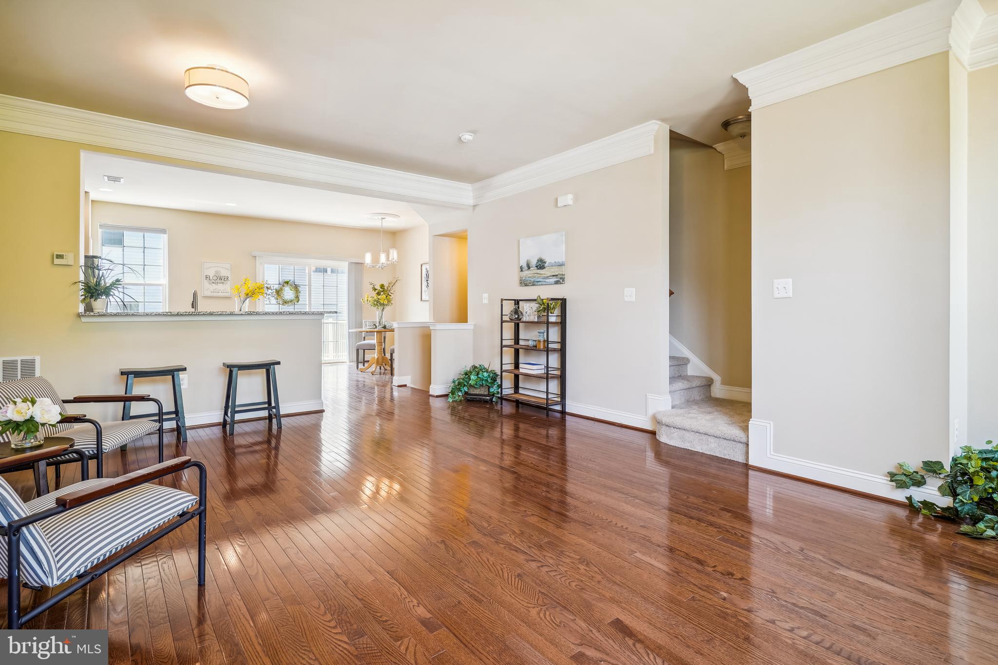 TRIANGLE HIGHLANDS CONDO - Residential