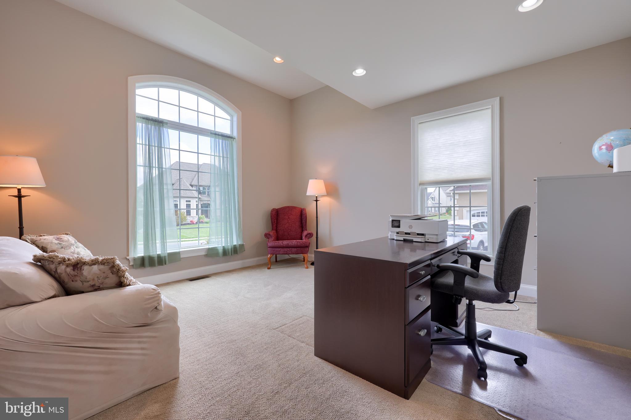 SUNSET RIDGE - Residential