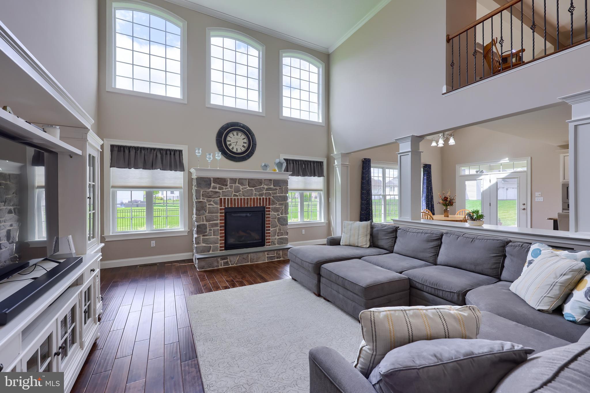 SUNSET RIDGE - Residential