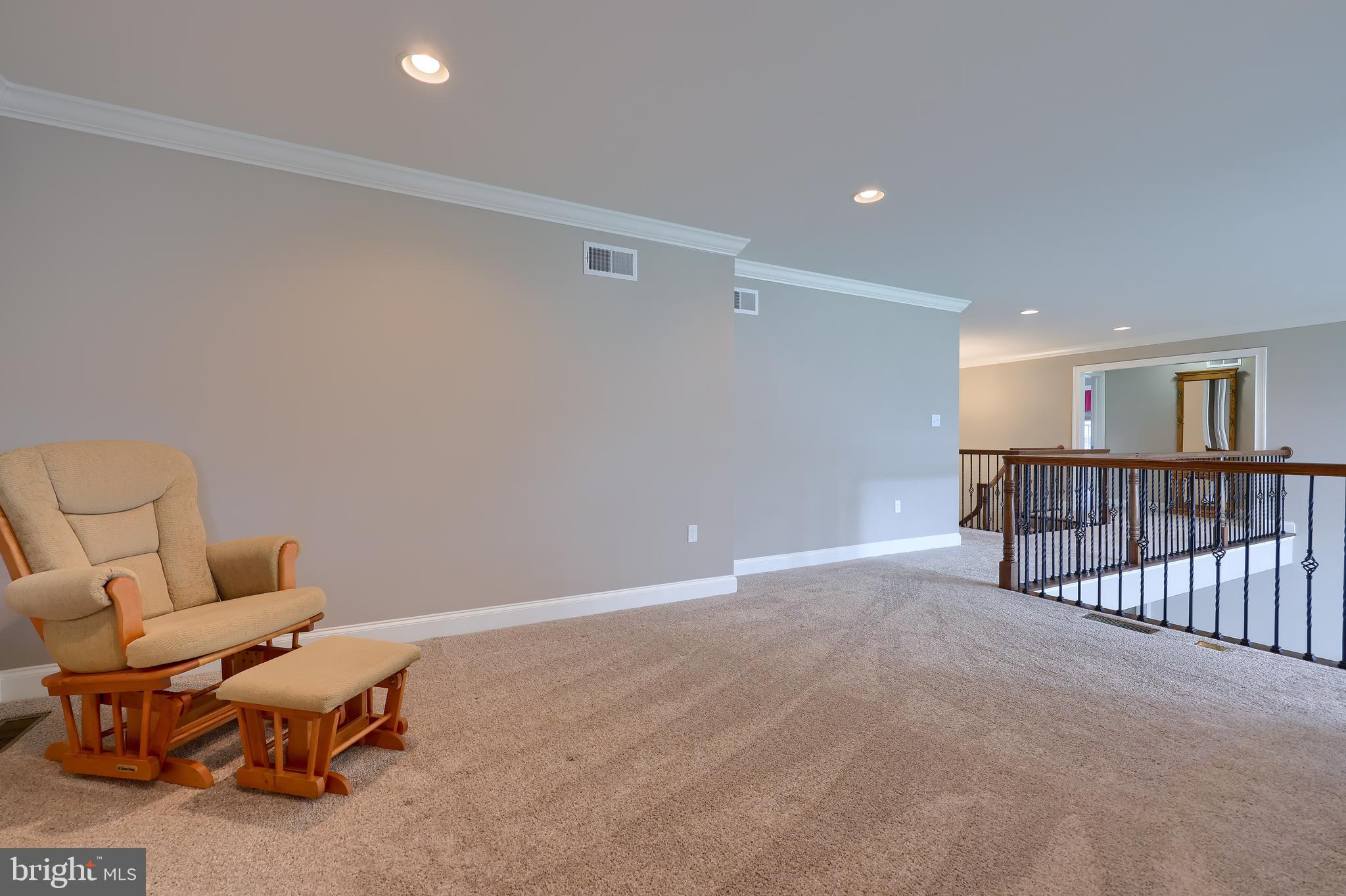 SUNSET RIDGE - Residential