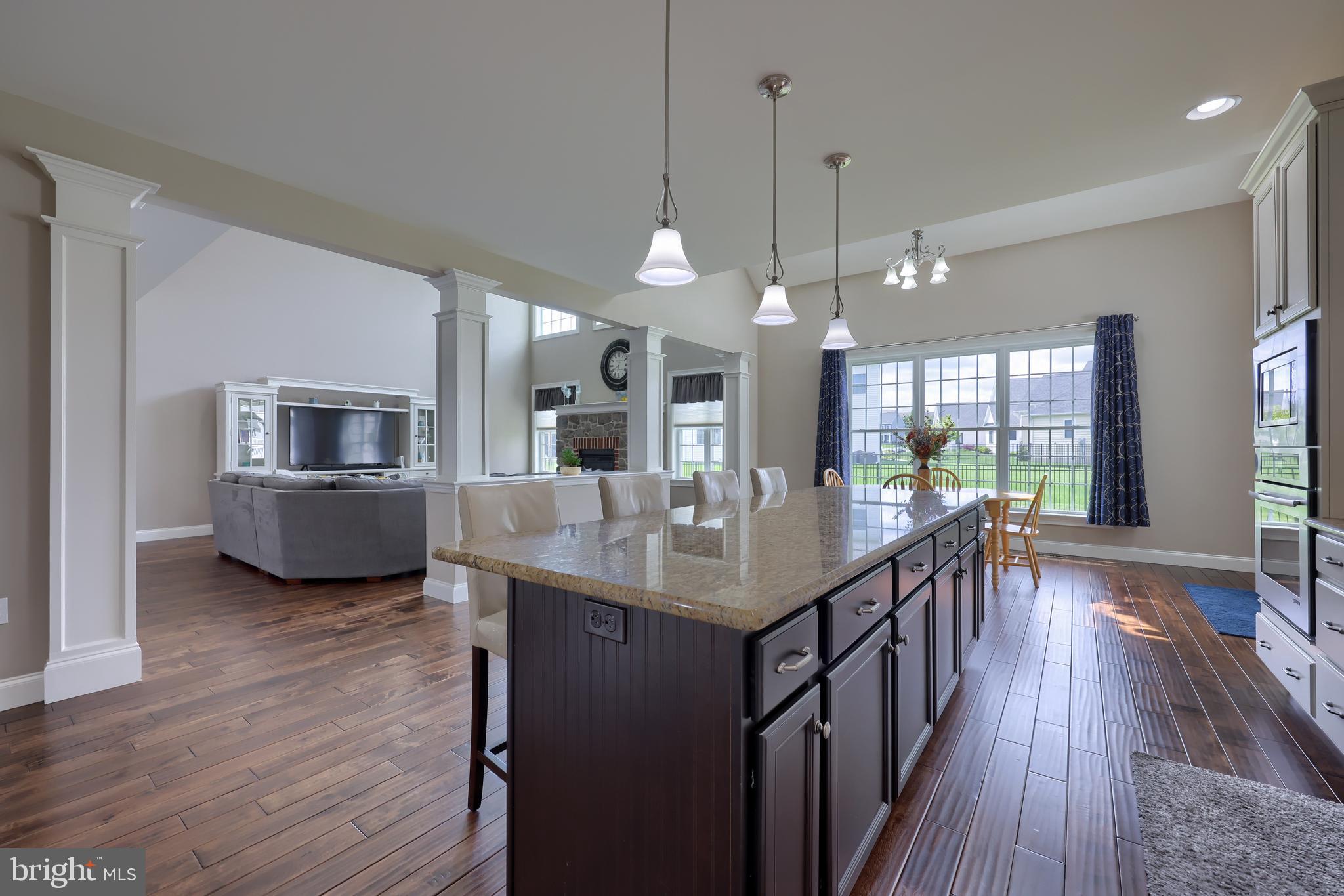 SUNSET RIDGE - Residential