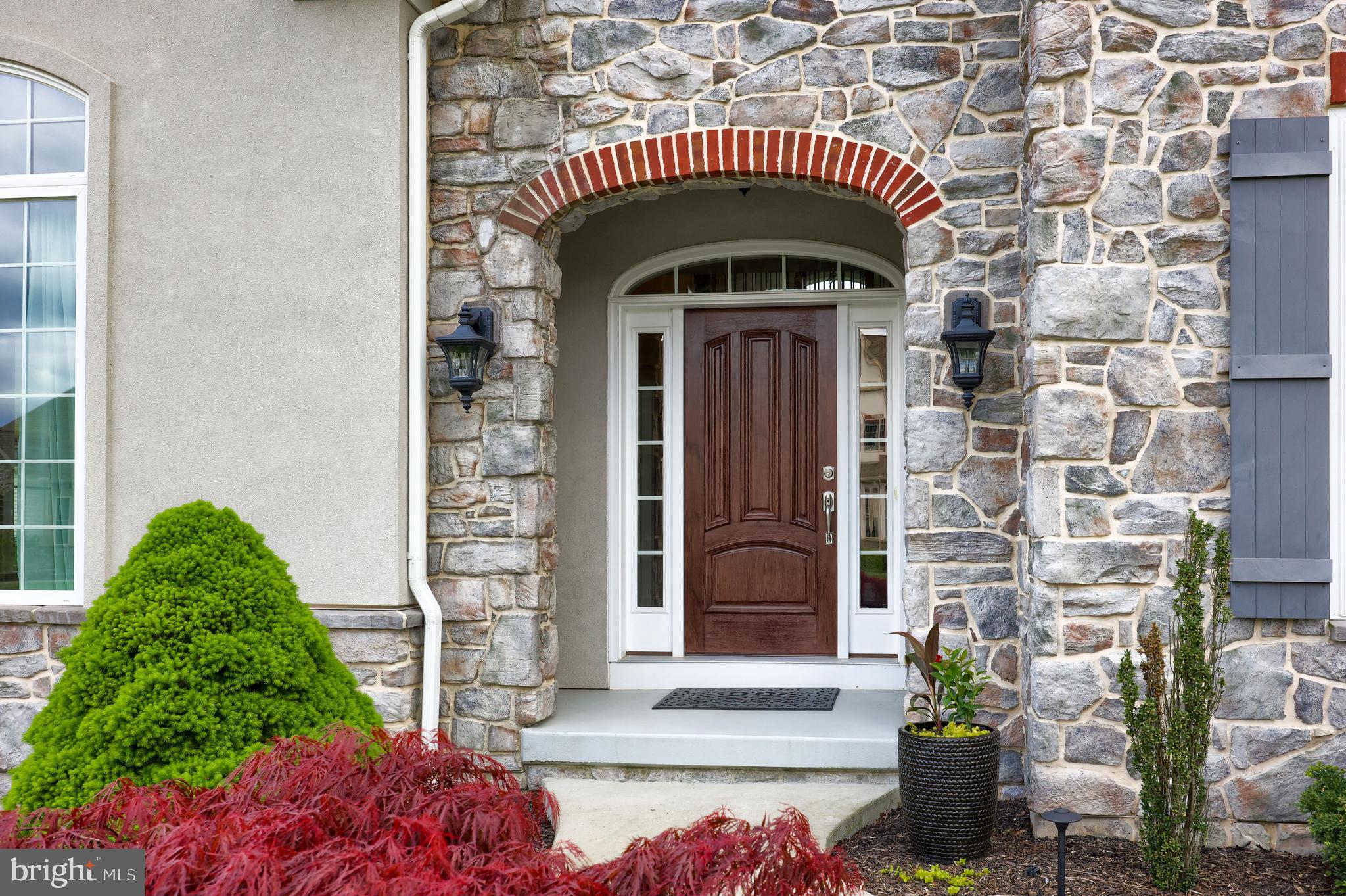 SUNSET RIDGE - Residential