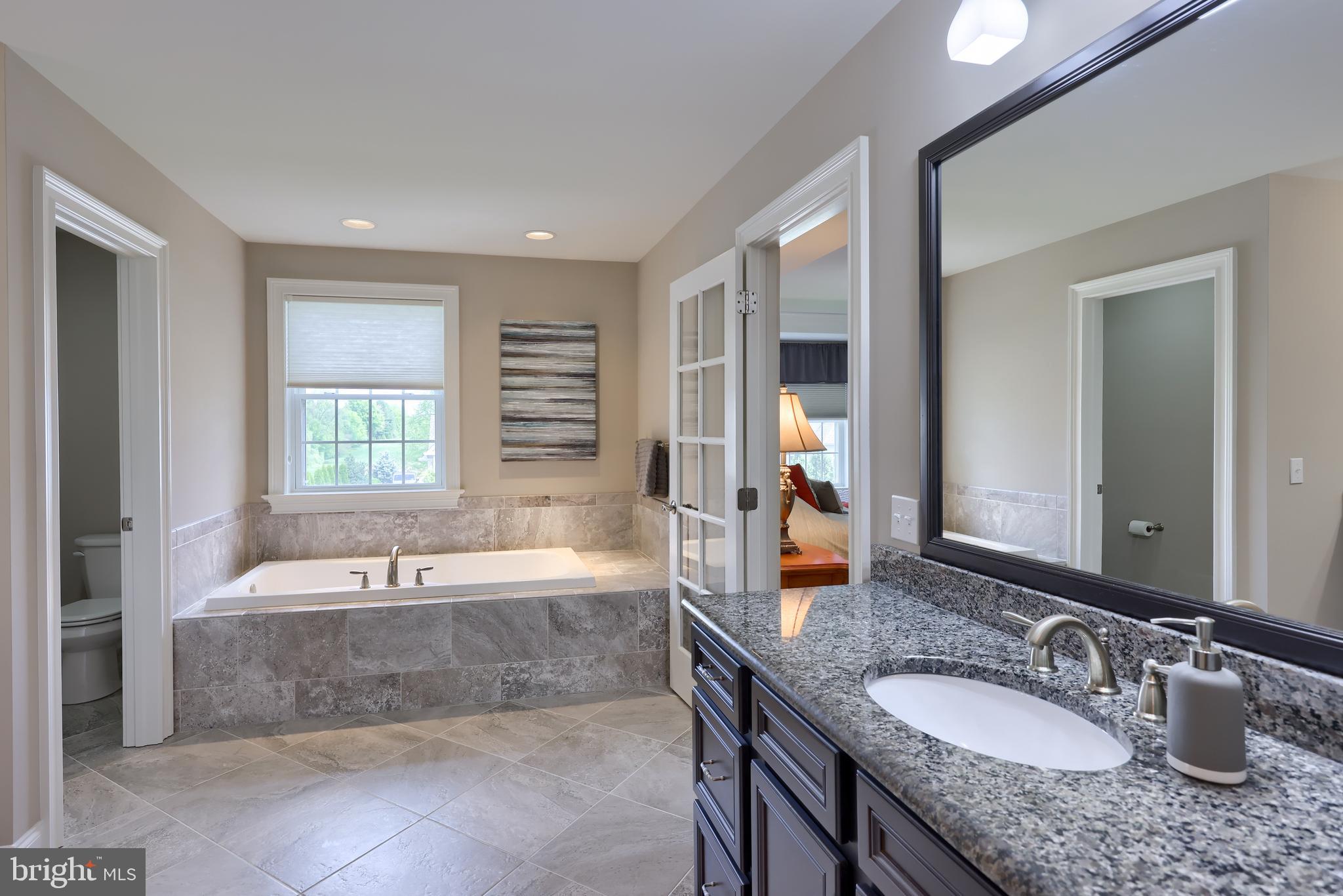 SUNSET RIDGE - Residential