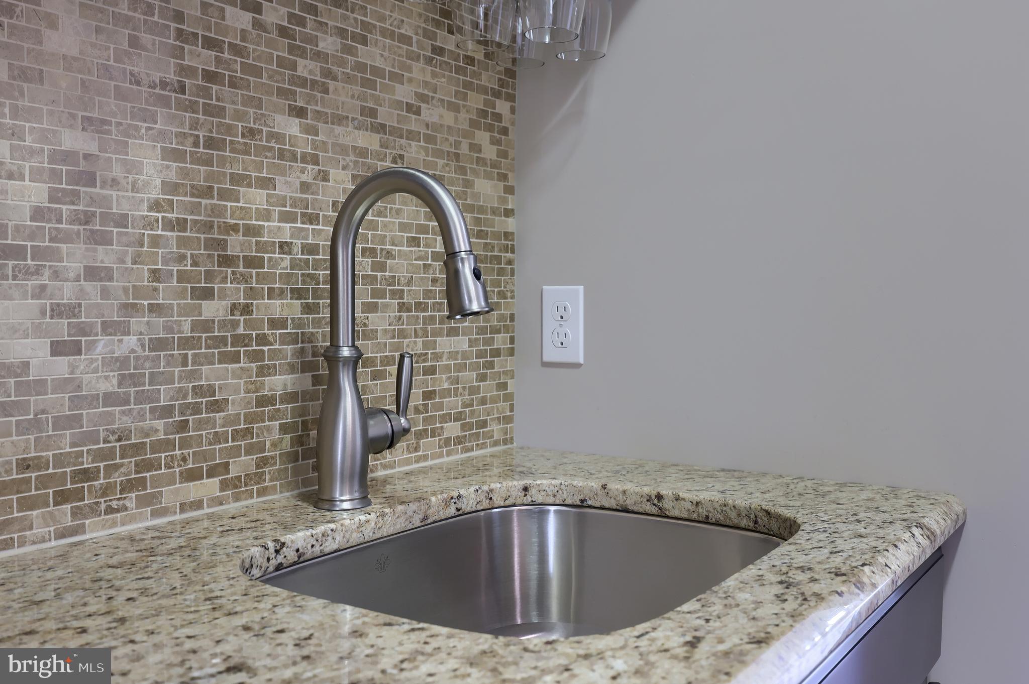 SUNSET RIDGE - Residential