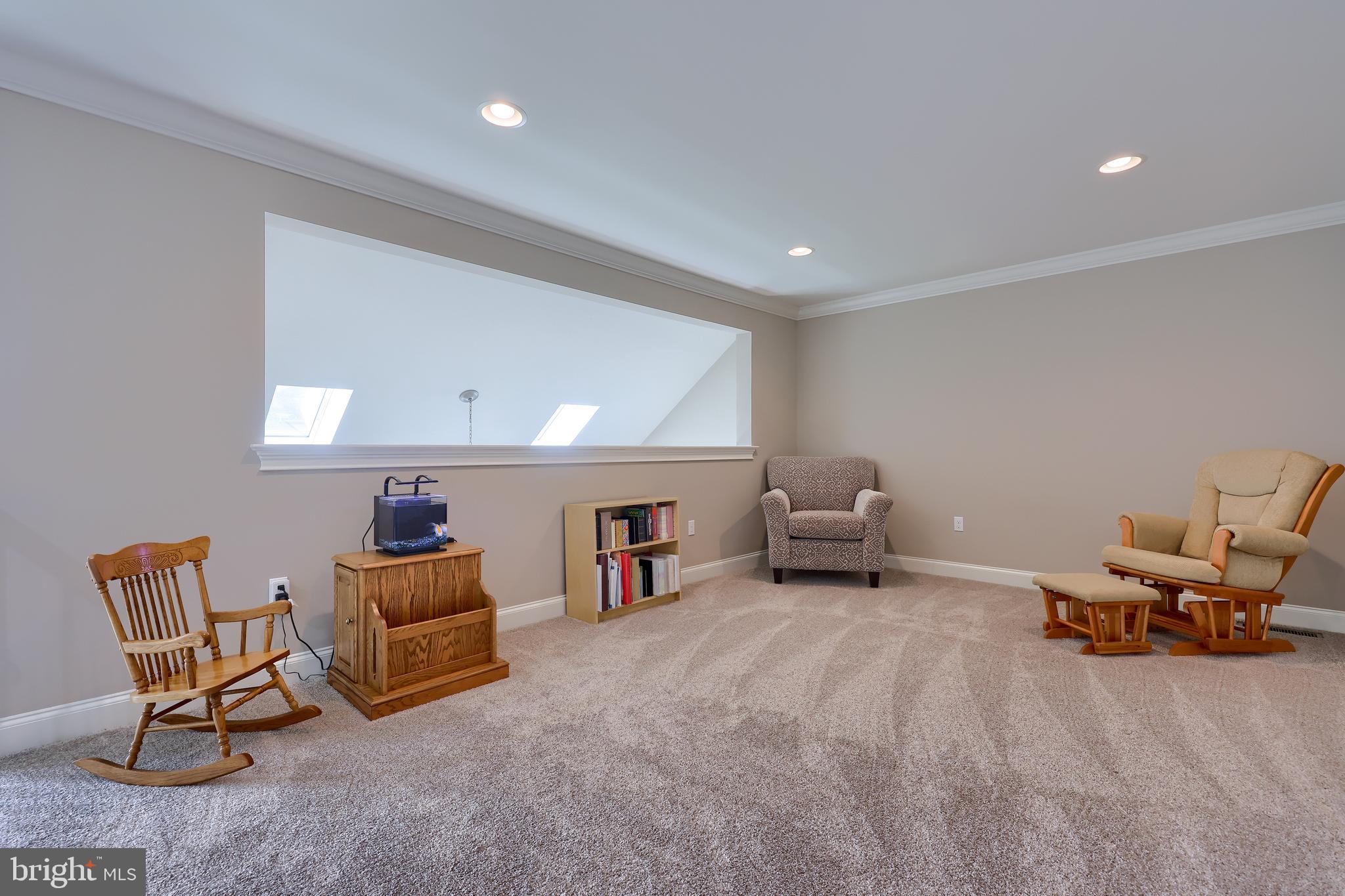 SUNSET RIDGE - Residential