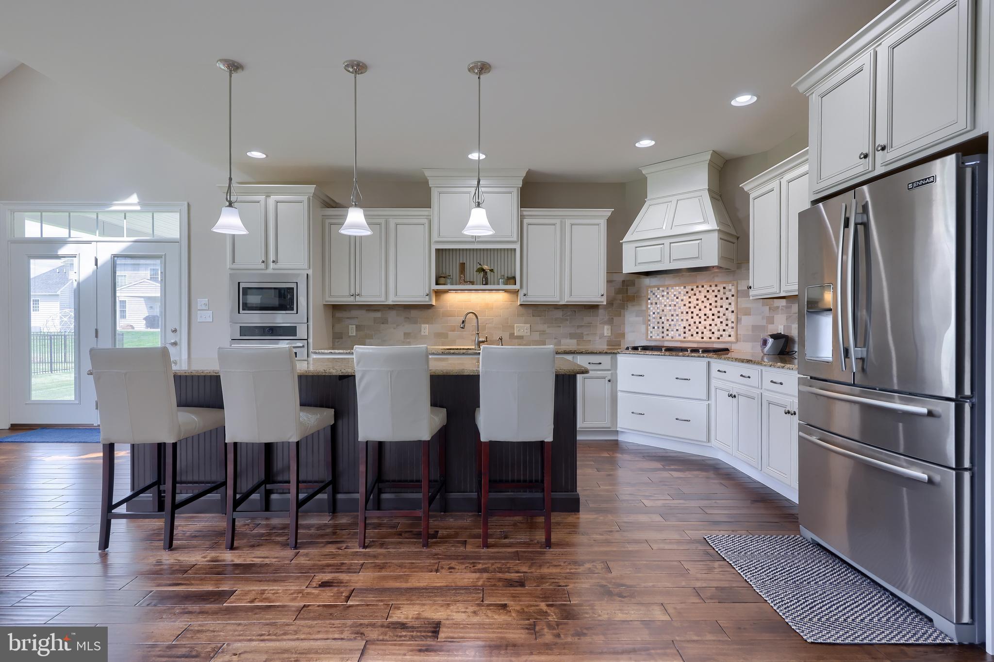 SUNSET RIDGE - Residential