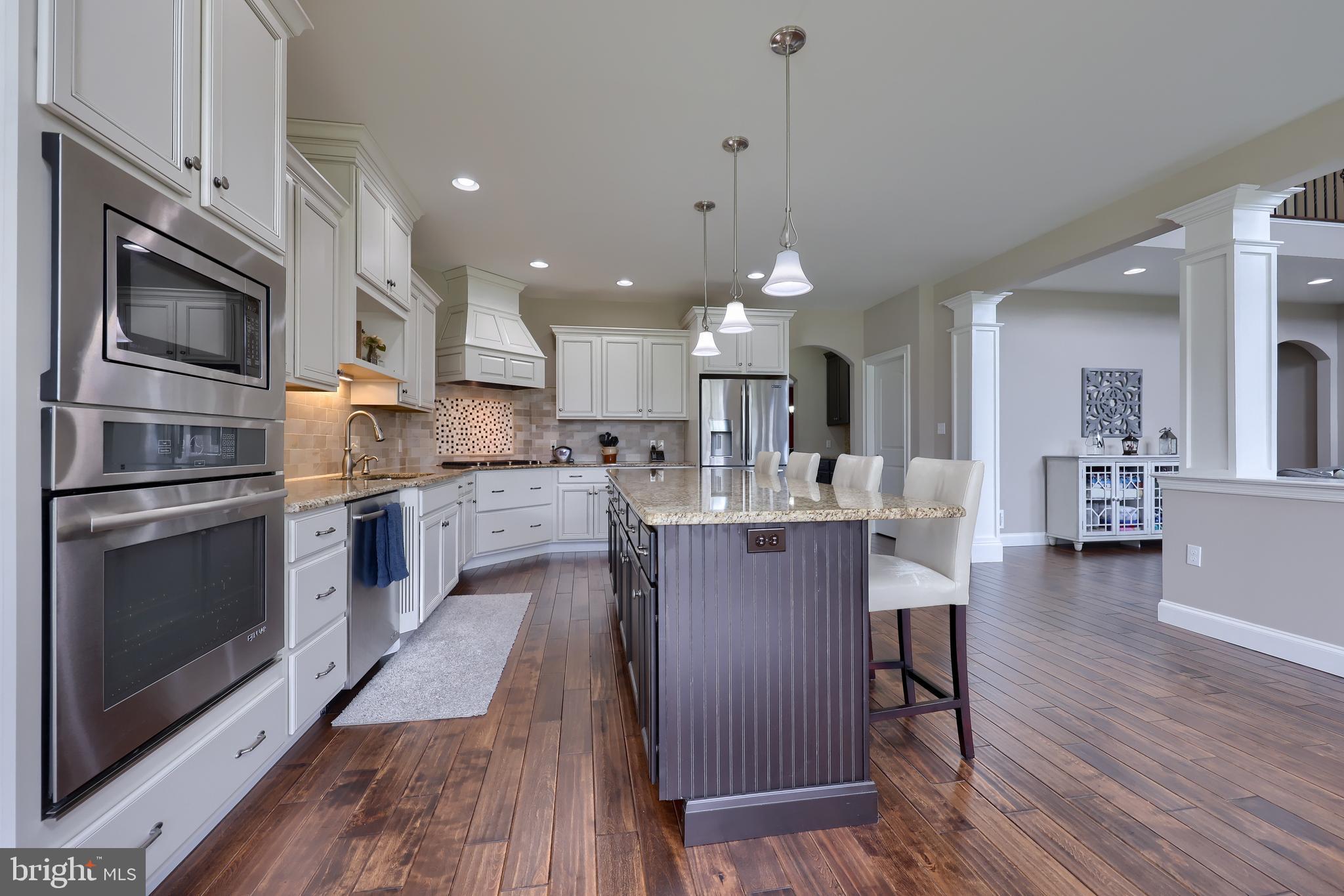 SUNSET RIDGE - Residential