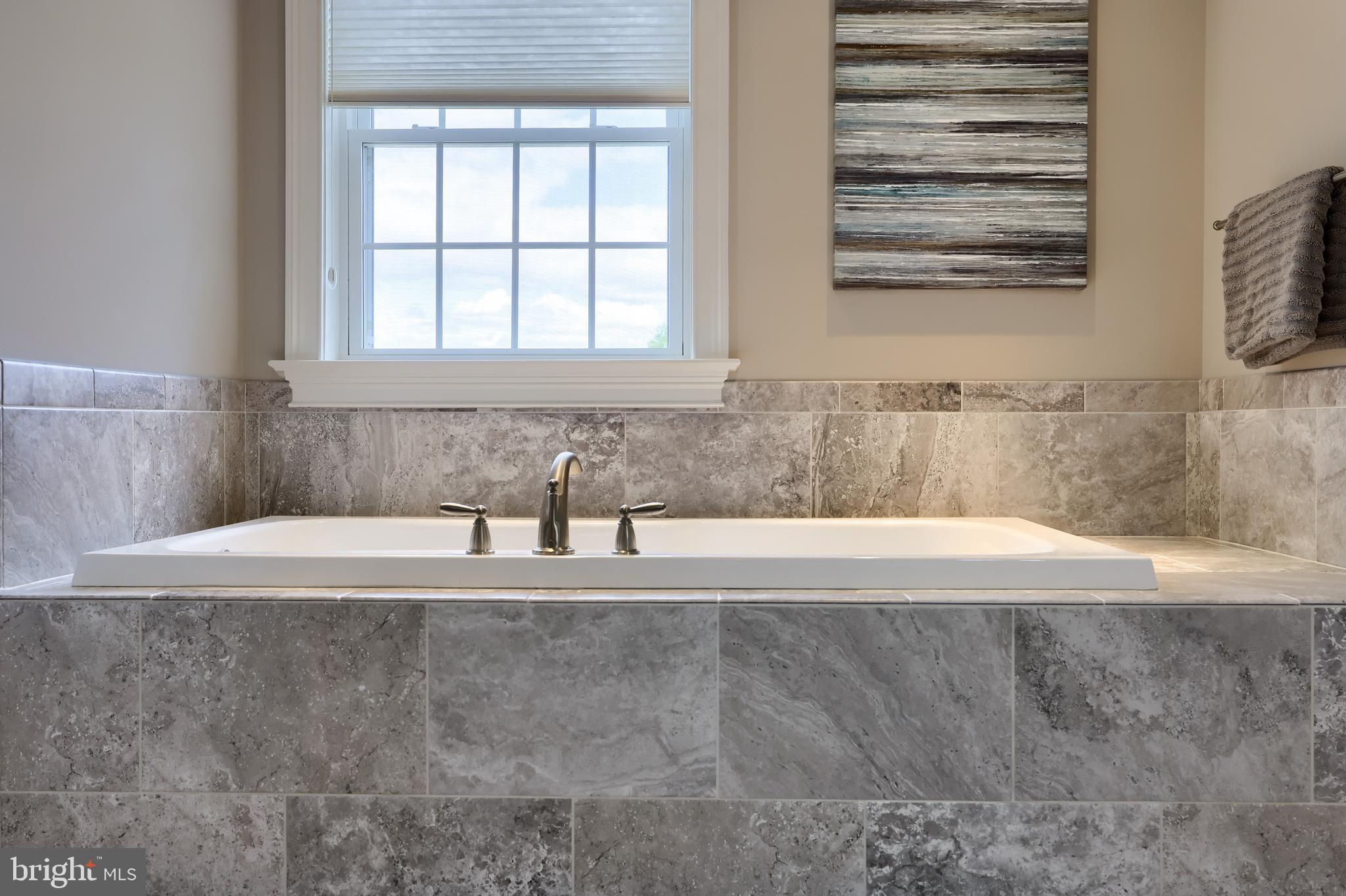 SUNSET RIDGE - Residential