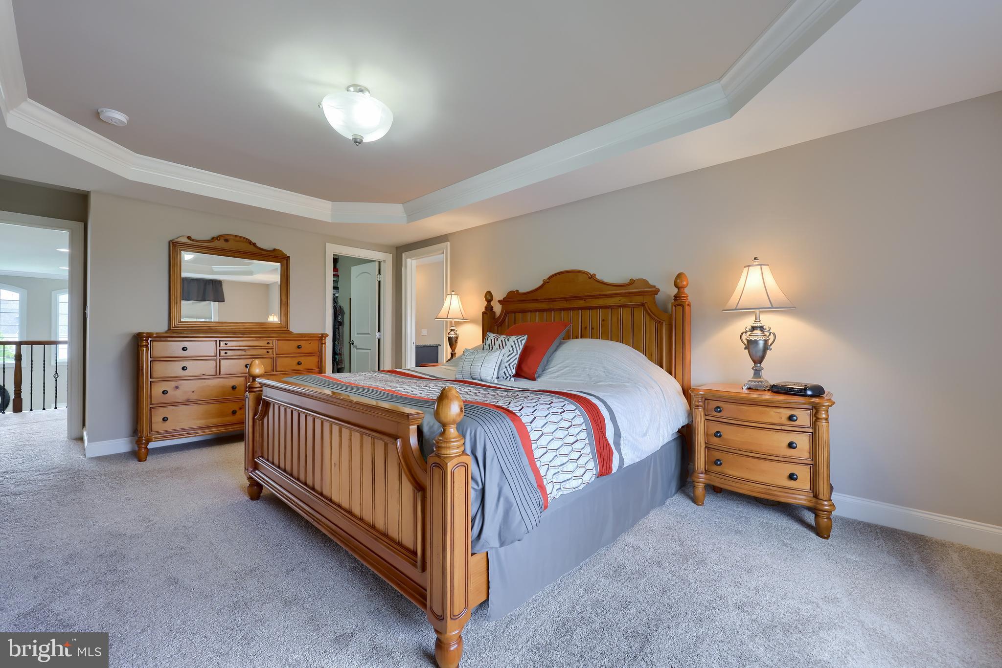 SUNSET RIDGE - Residential