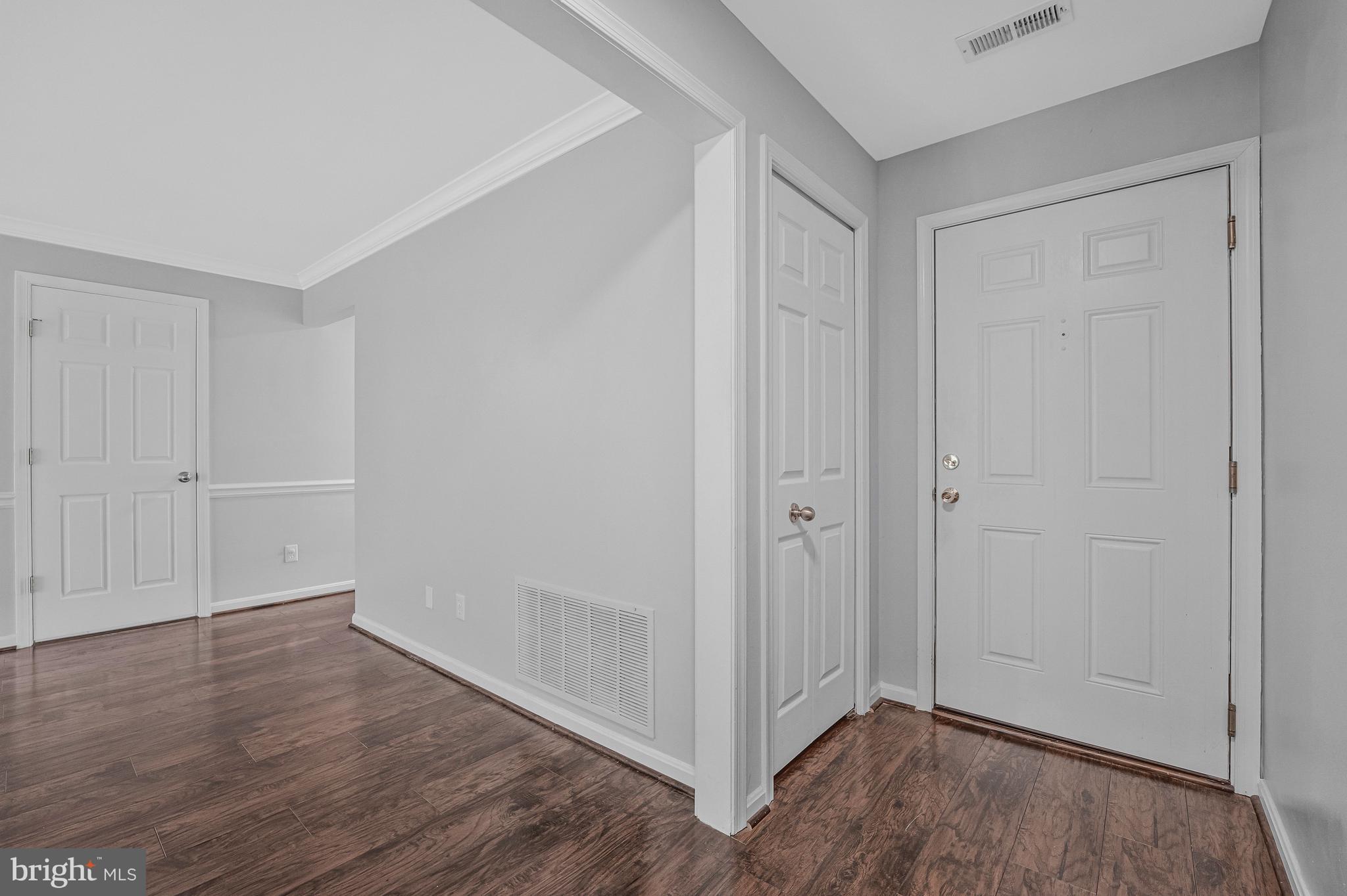1127 HUNTMASTER TERRACE NE 202
