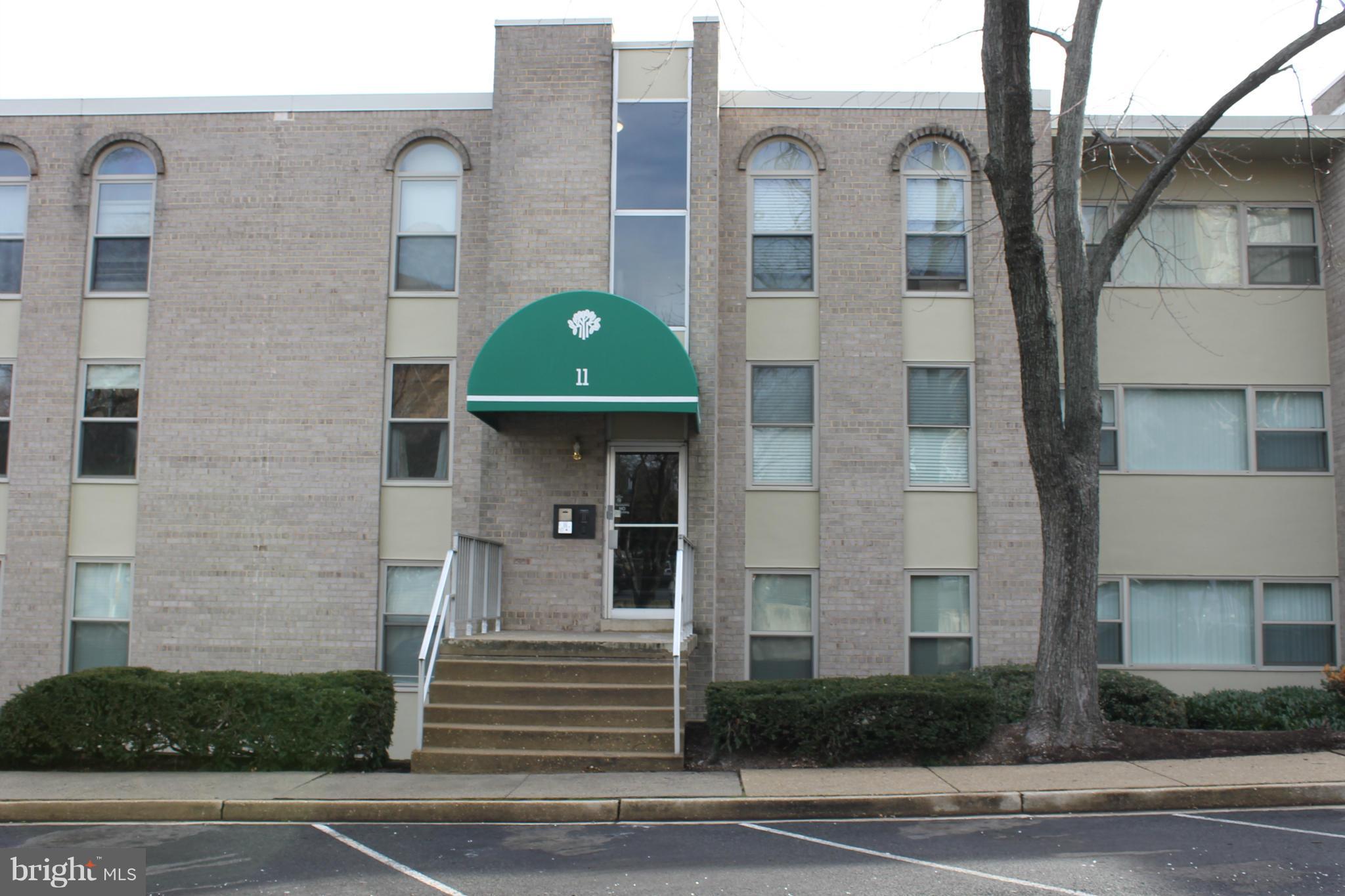 CANTERBURY SQUARE - Residential