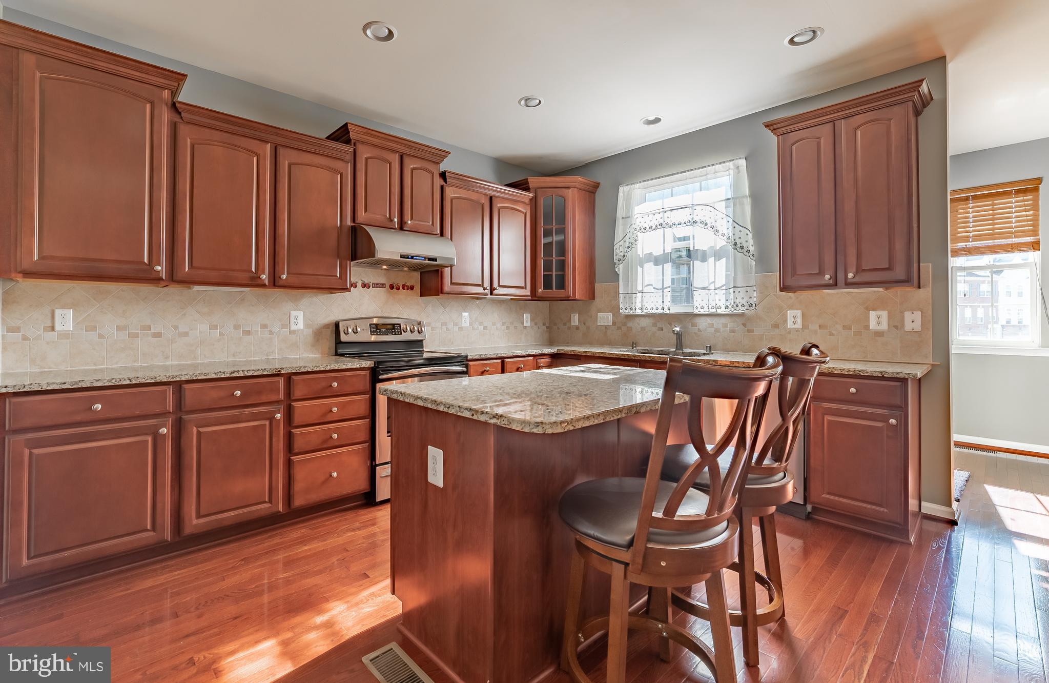 TANYARD SPRINGS - Residential