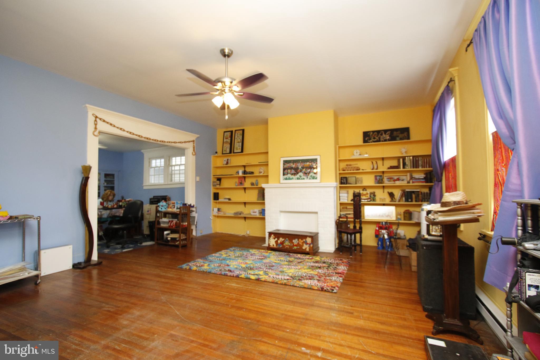 6 NW 2ND STREET