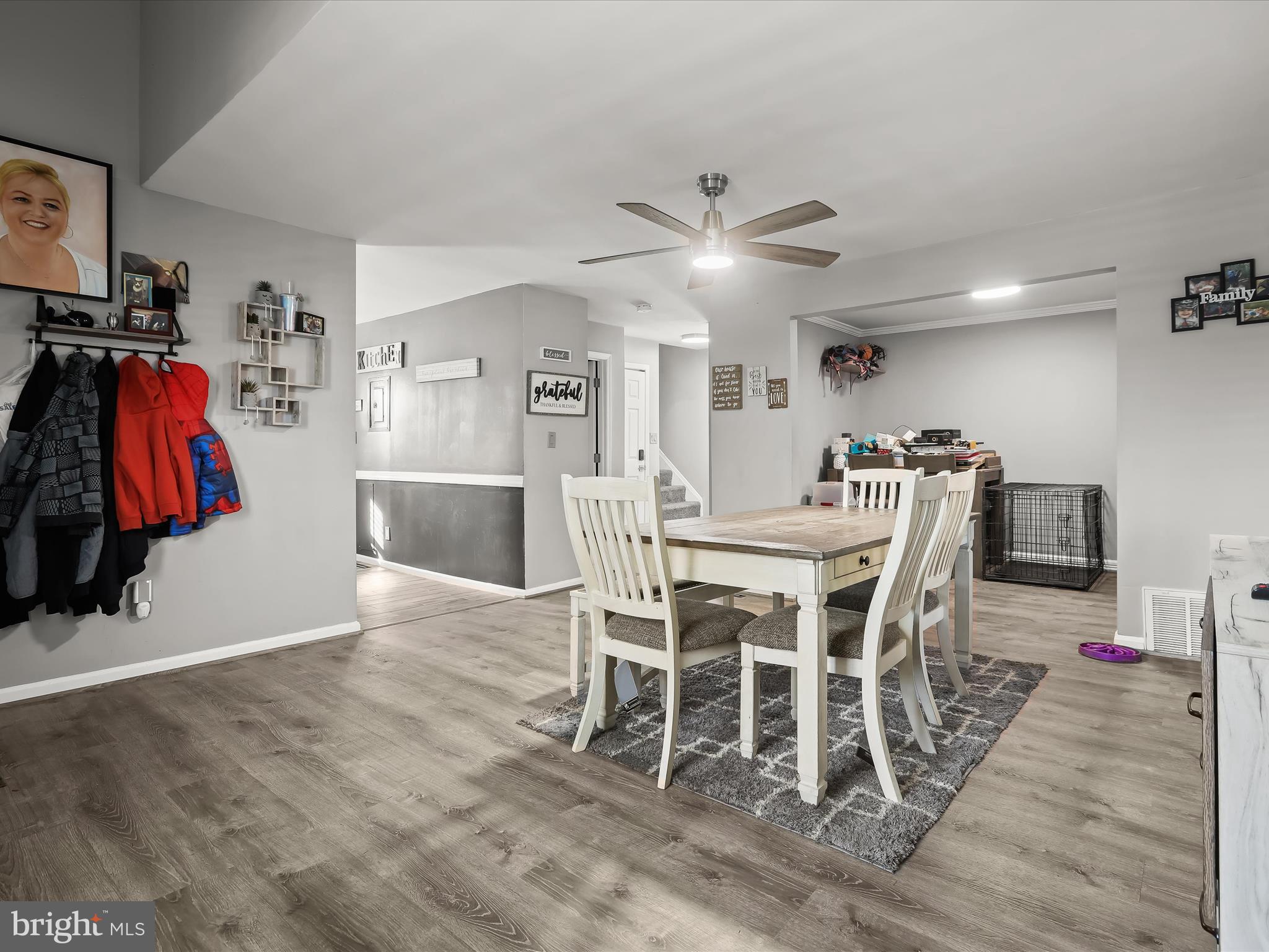 HILLENDALE PARK - Residential