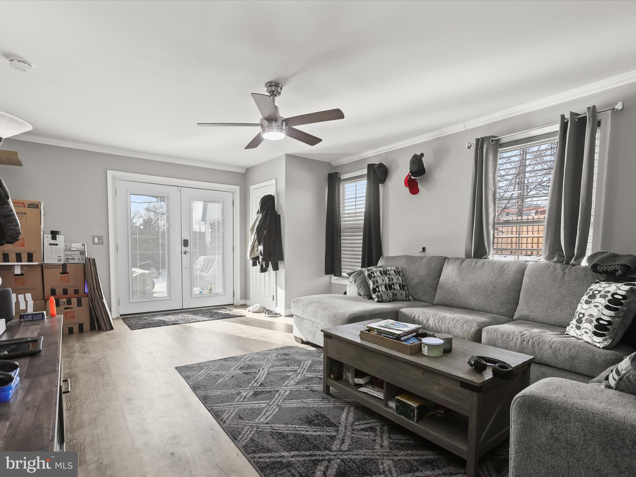 HILLENDALE PARK - Residential