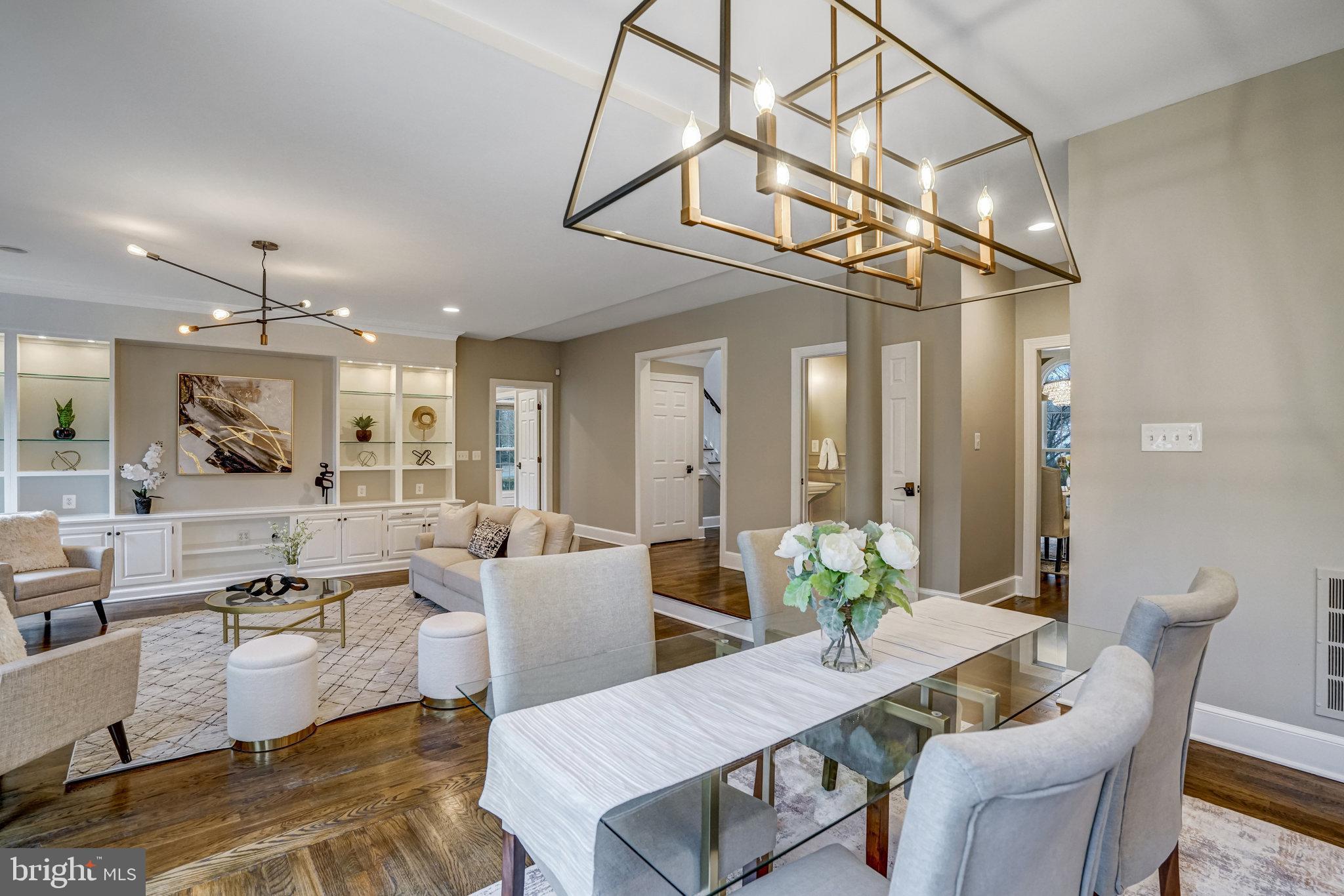 HILLSIDE MANOR - Residential