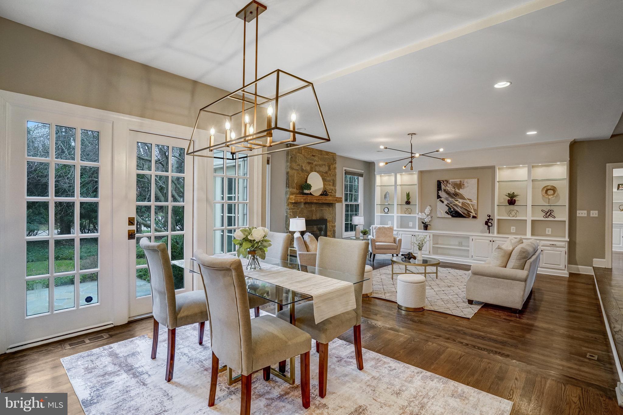 HILLSIDE MANOR - Residential