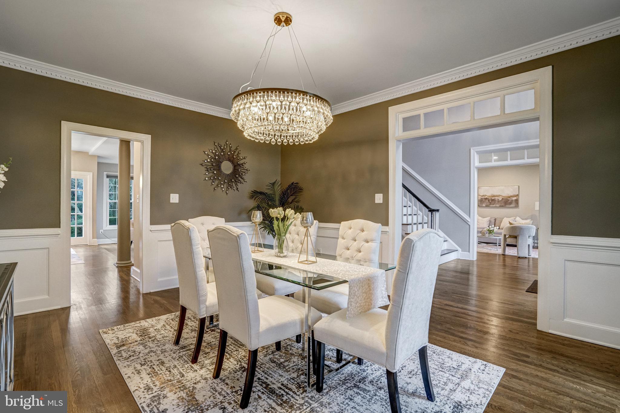 HILLSIDE MANOR - Residential