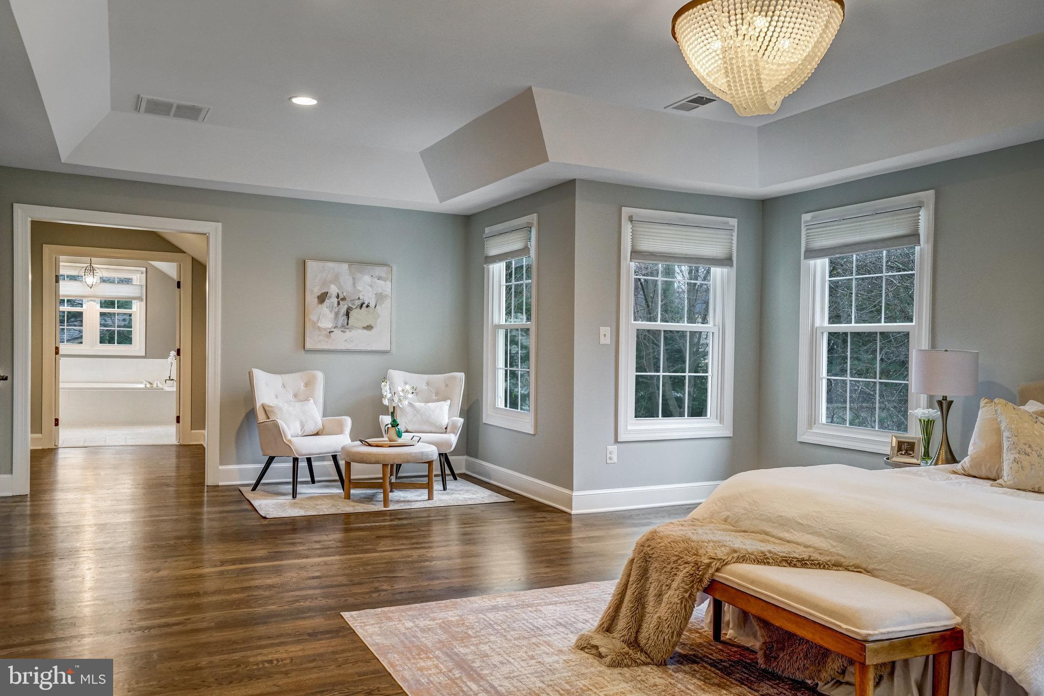 HILLSIDE MANOR - Residential