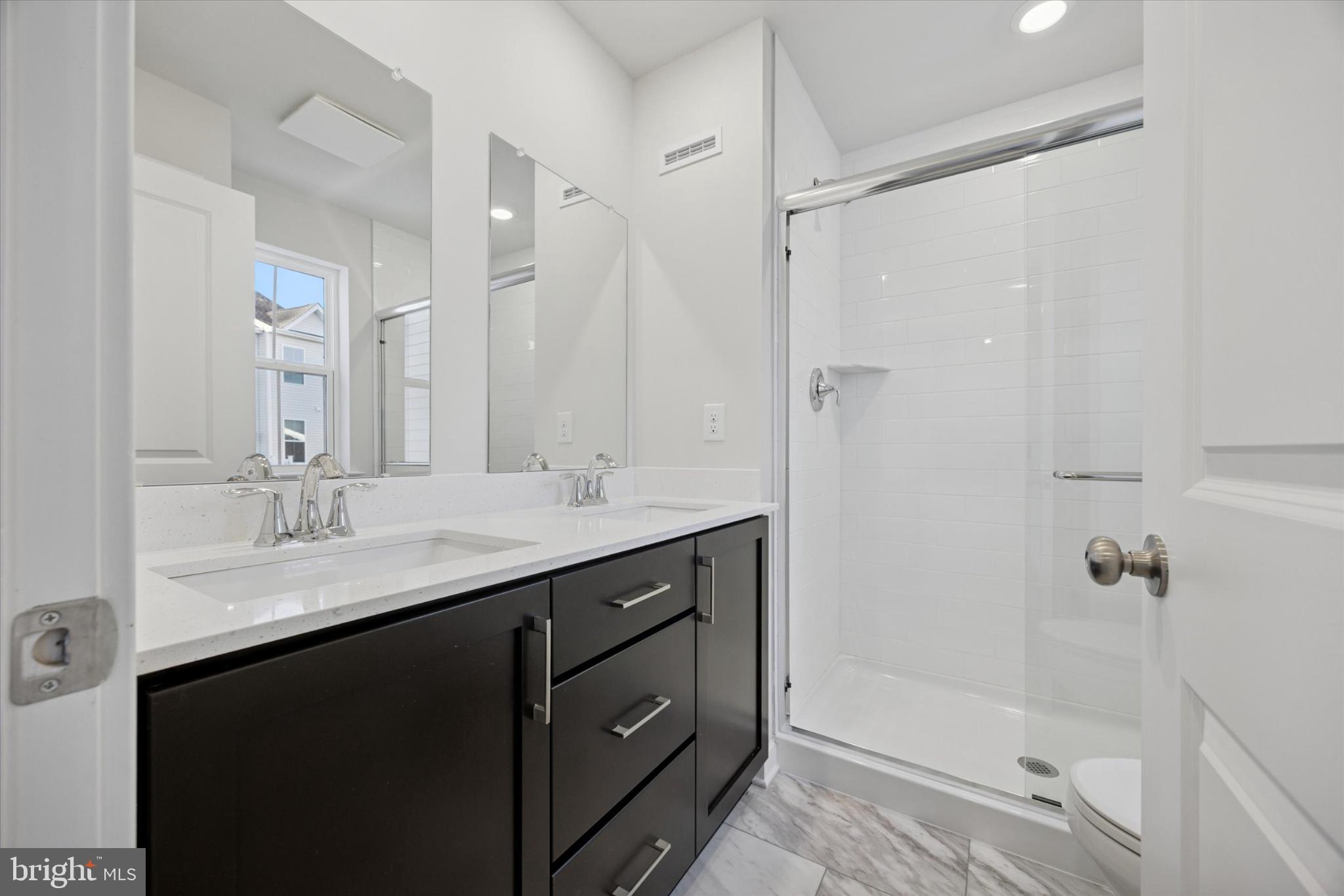 DOWNINGTOWN RIDGE - Residential Lease