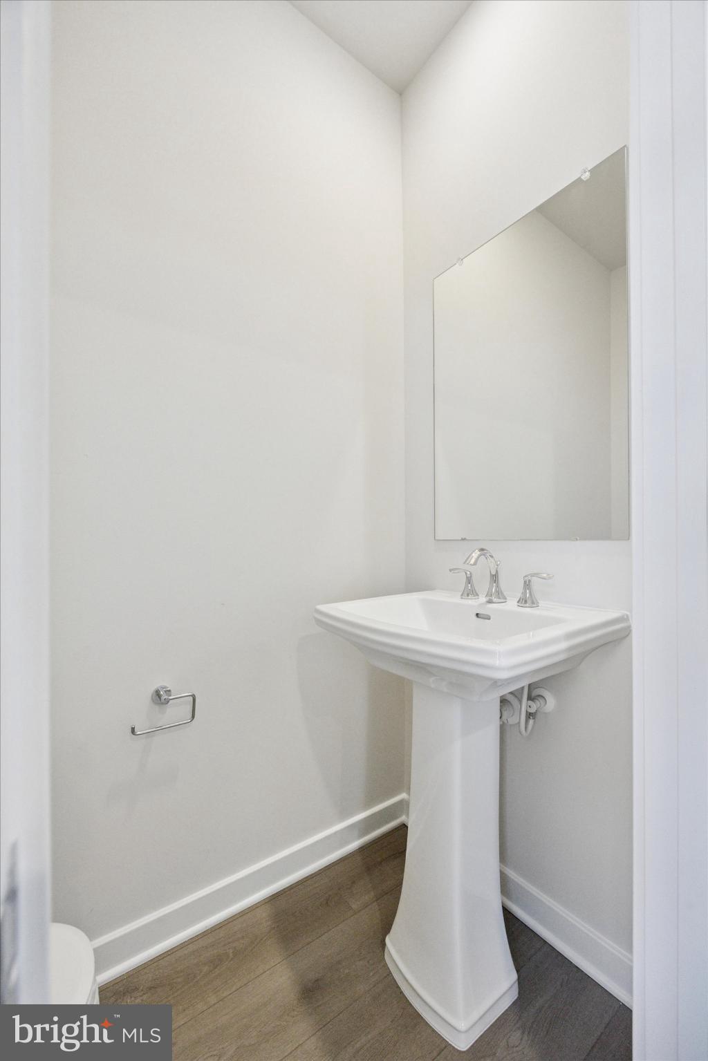 DOWNINGTOWN RIDGE - Residential Lease