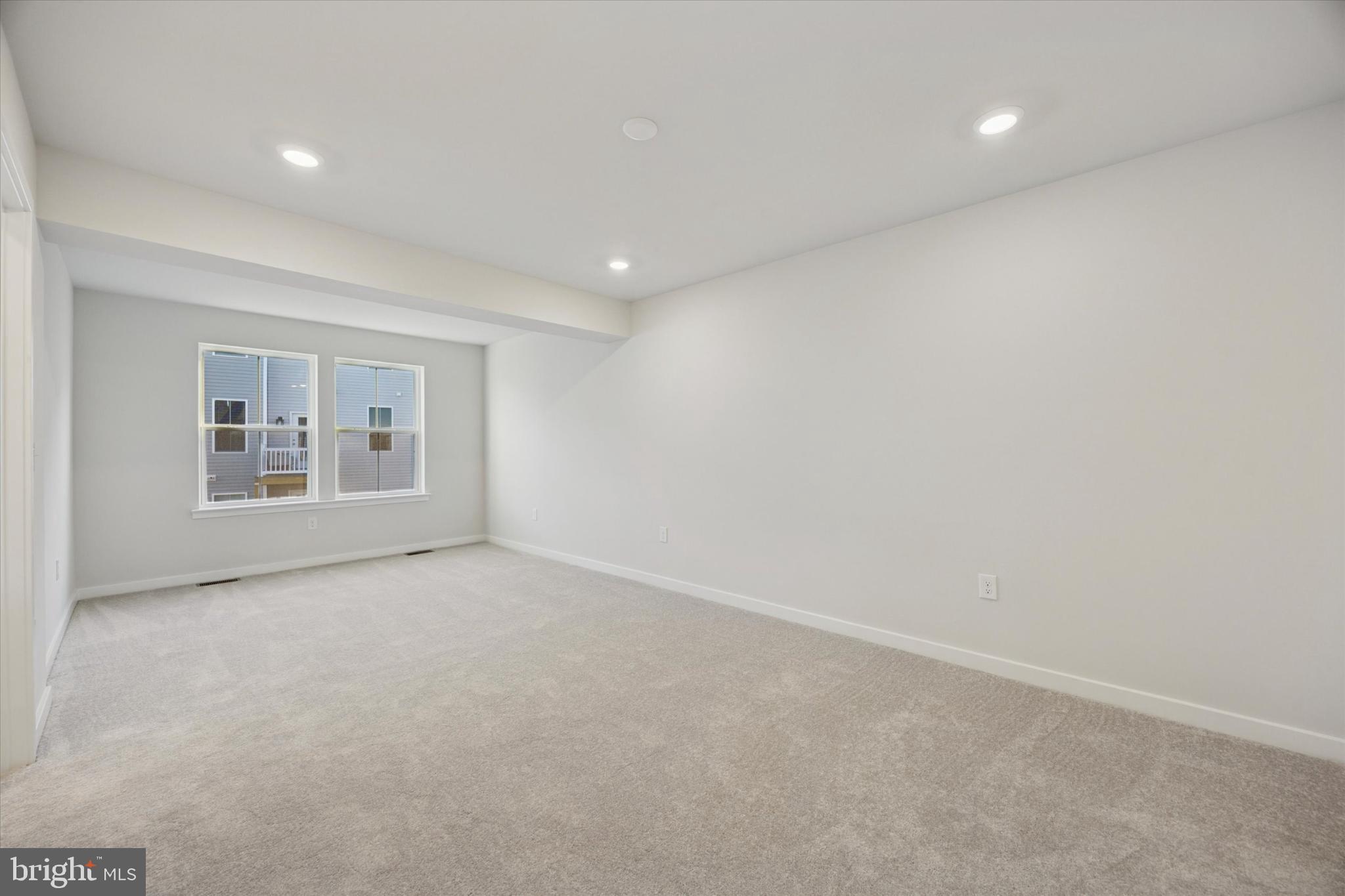 DOWNINGTOWN RIDGE - Residential Lease