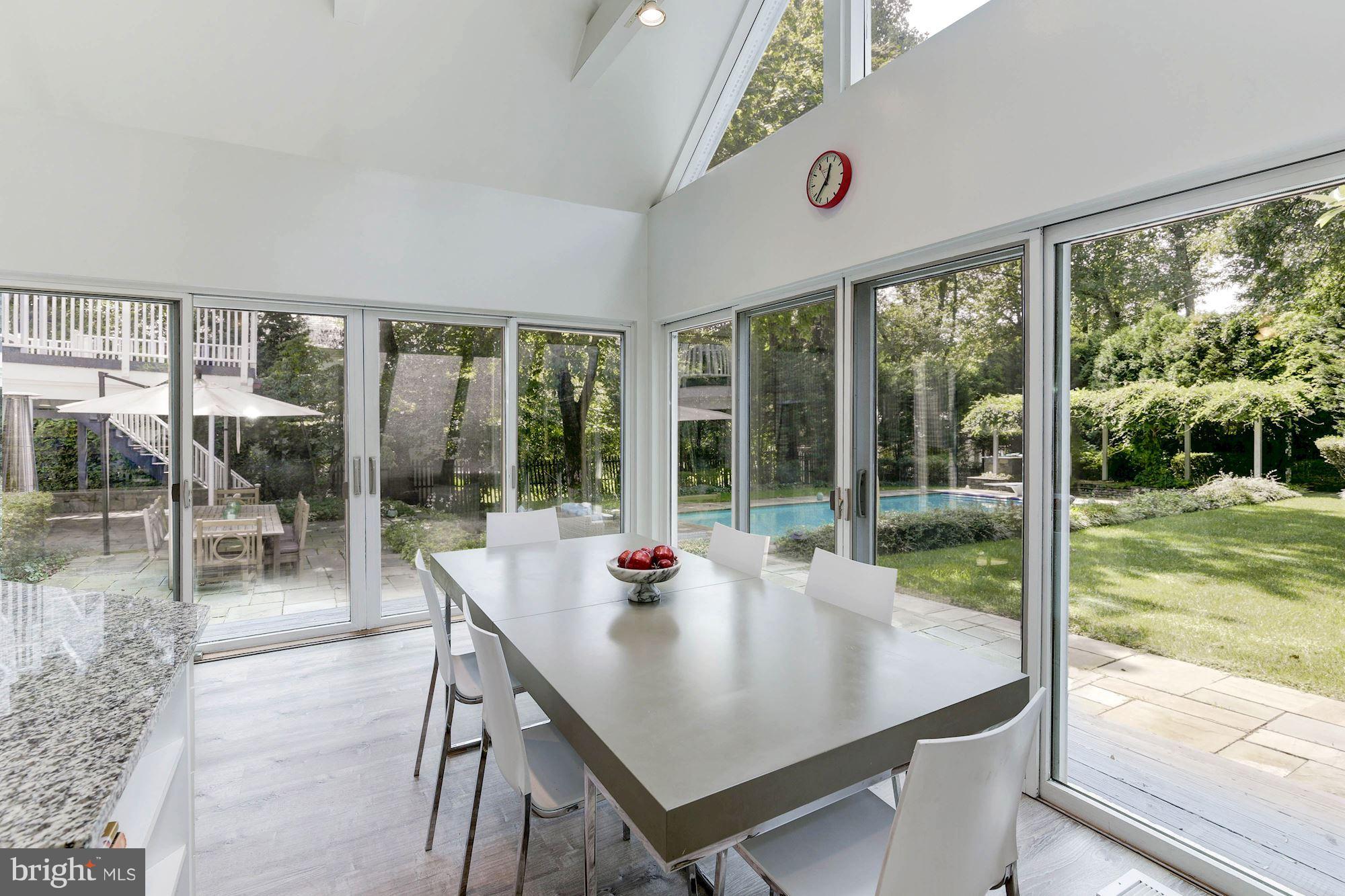 SPRING VALLEY - Residential