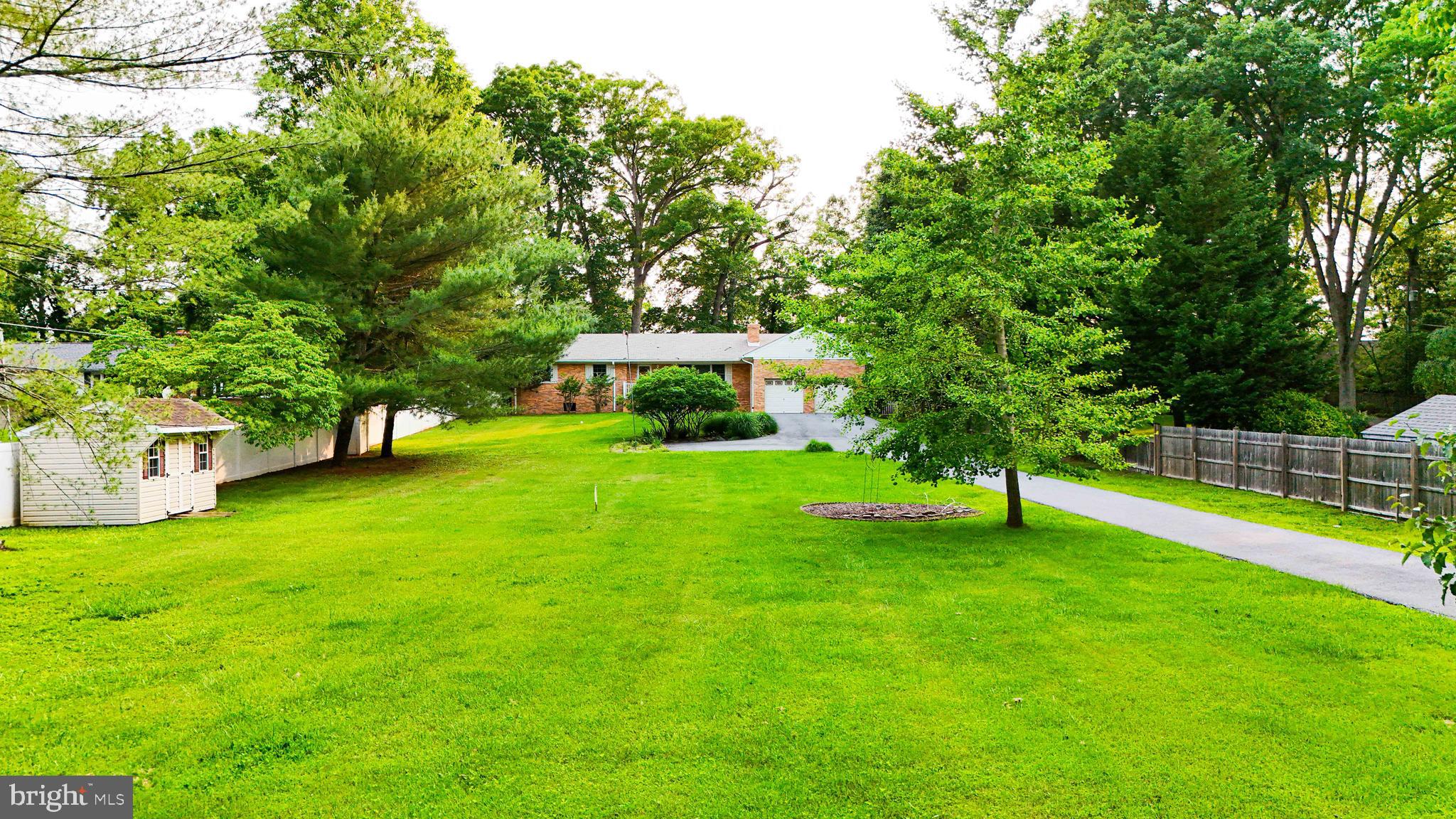 2762 BON HAVEN LANE