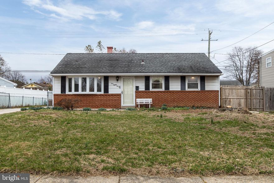 This charming home offers comfortable one-level living with a functional layout. Featuring 3 bedrooms and 1 full bathroom, the home provides a practical and inviting living space. The oversized detached garage offers additional storage or convenient parking. Ideally located just minutes from major highways, shopping, dining, and local parks, making commuting and everyday errands easy. Whether you’re a first-time homebuyer, downsizing, or looking for an investment opportunity, this home offers great potential!