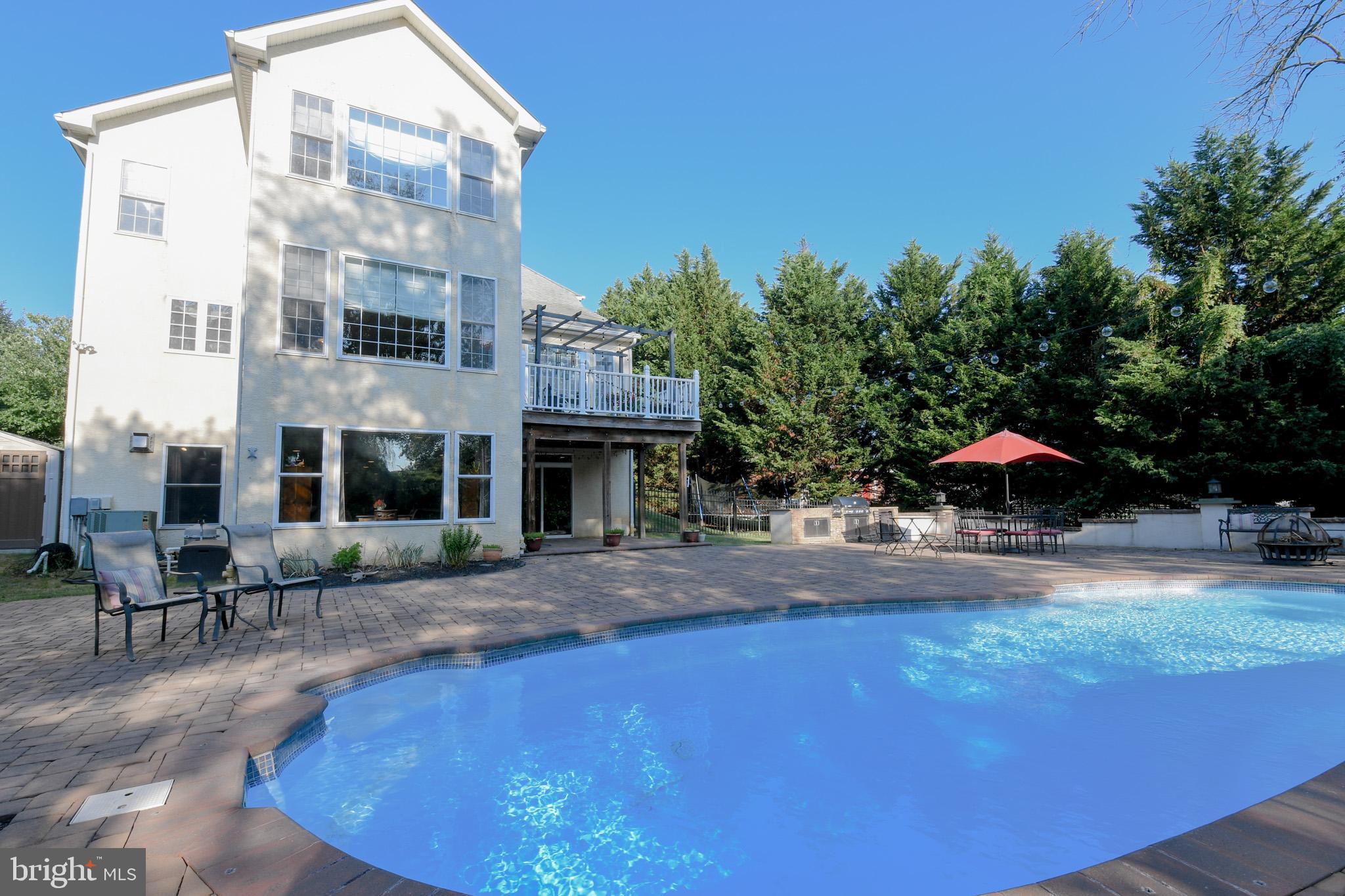 400 BAILEYS RUN LANE