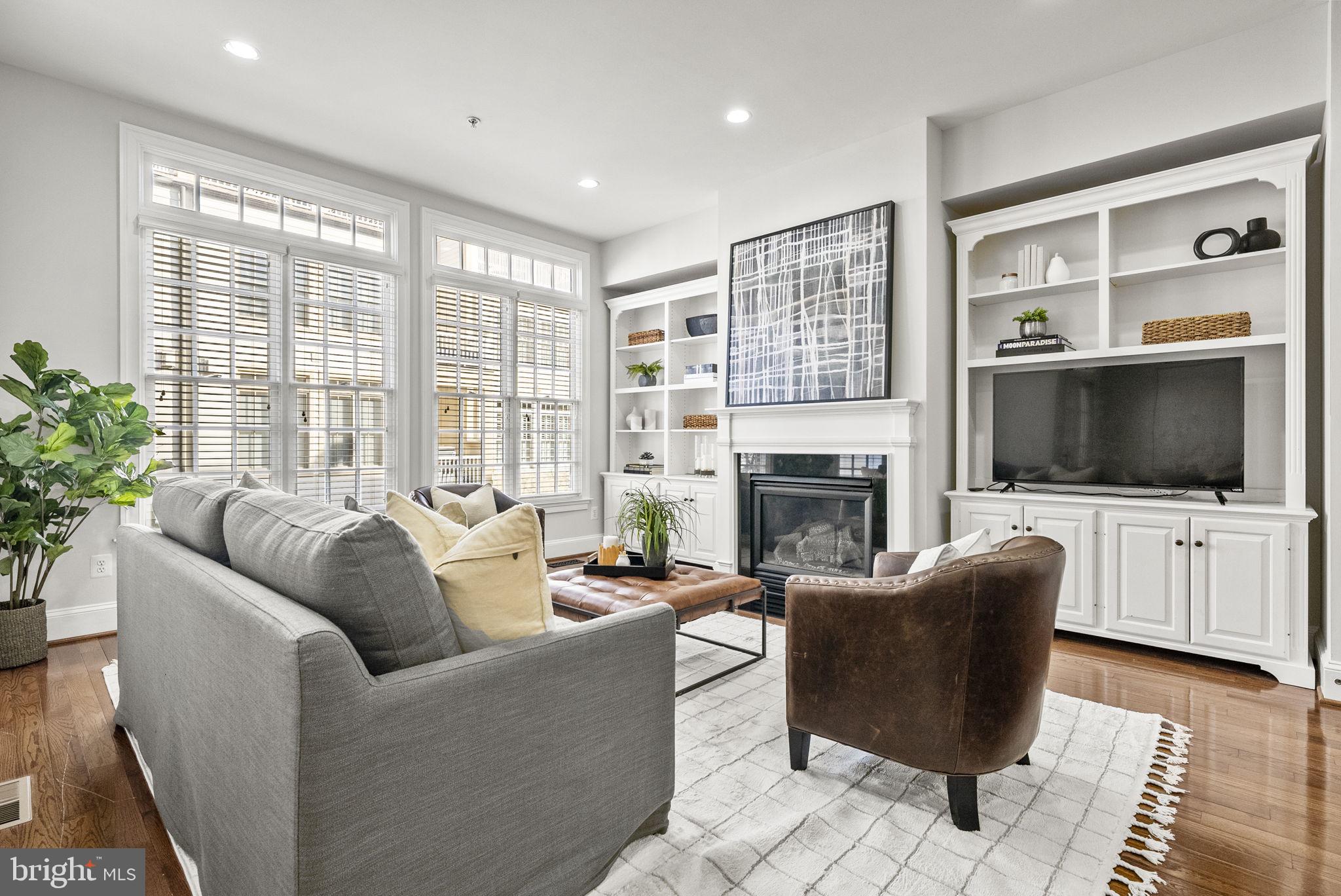 POTOMAC GREENS - Residential