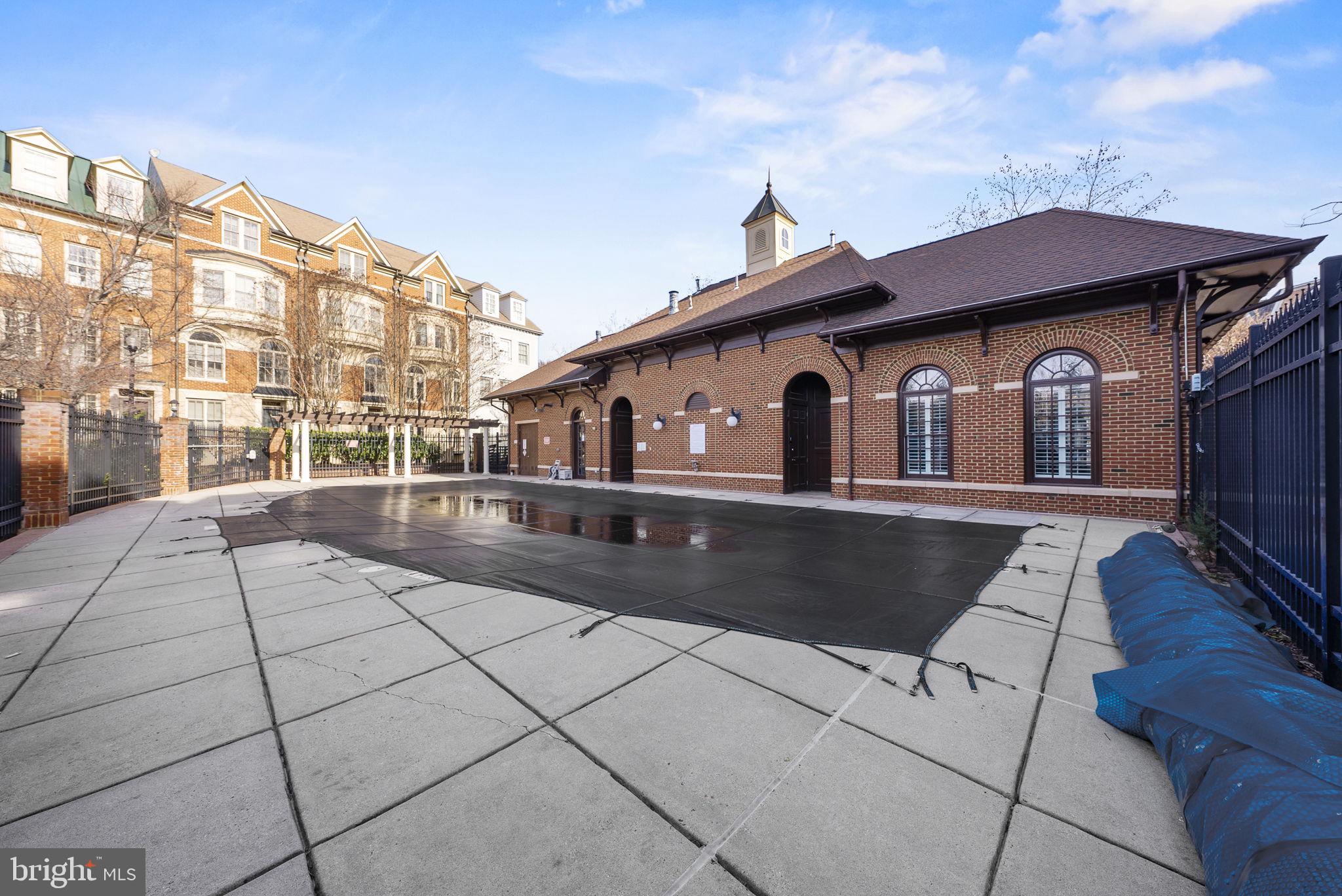 POTOMAC GREENS - Residential