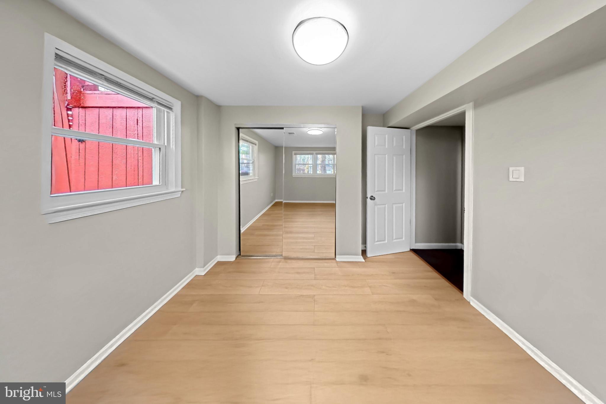 HUNTING RIDGE - Residential