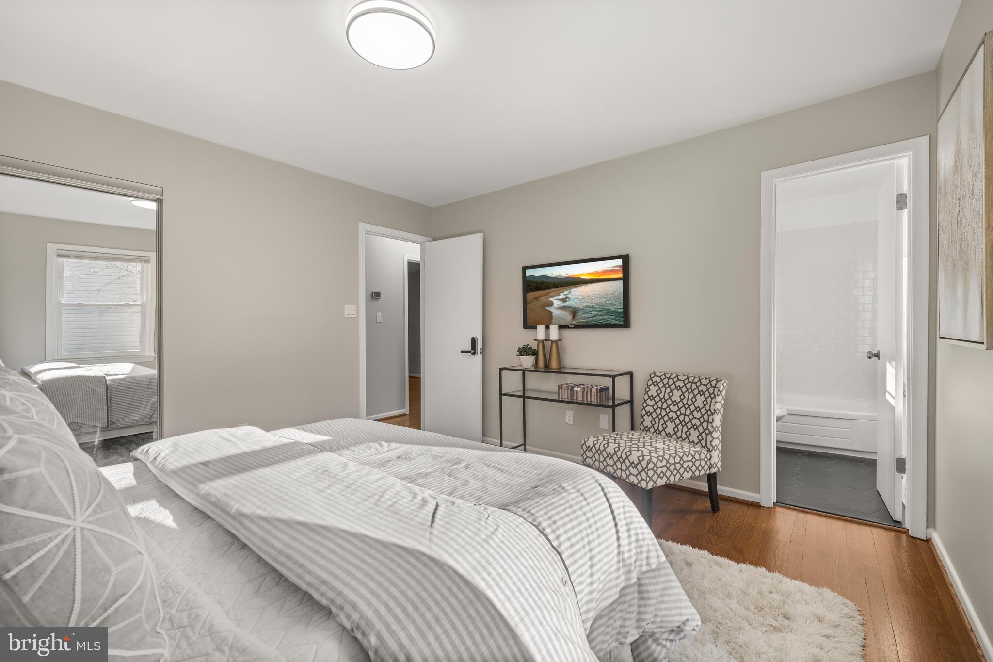 HUNTING RIDGE - Residential