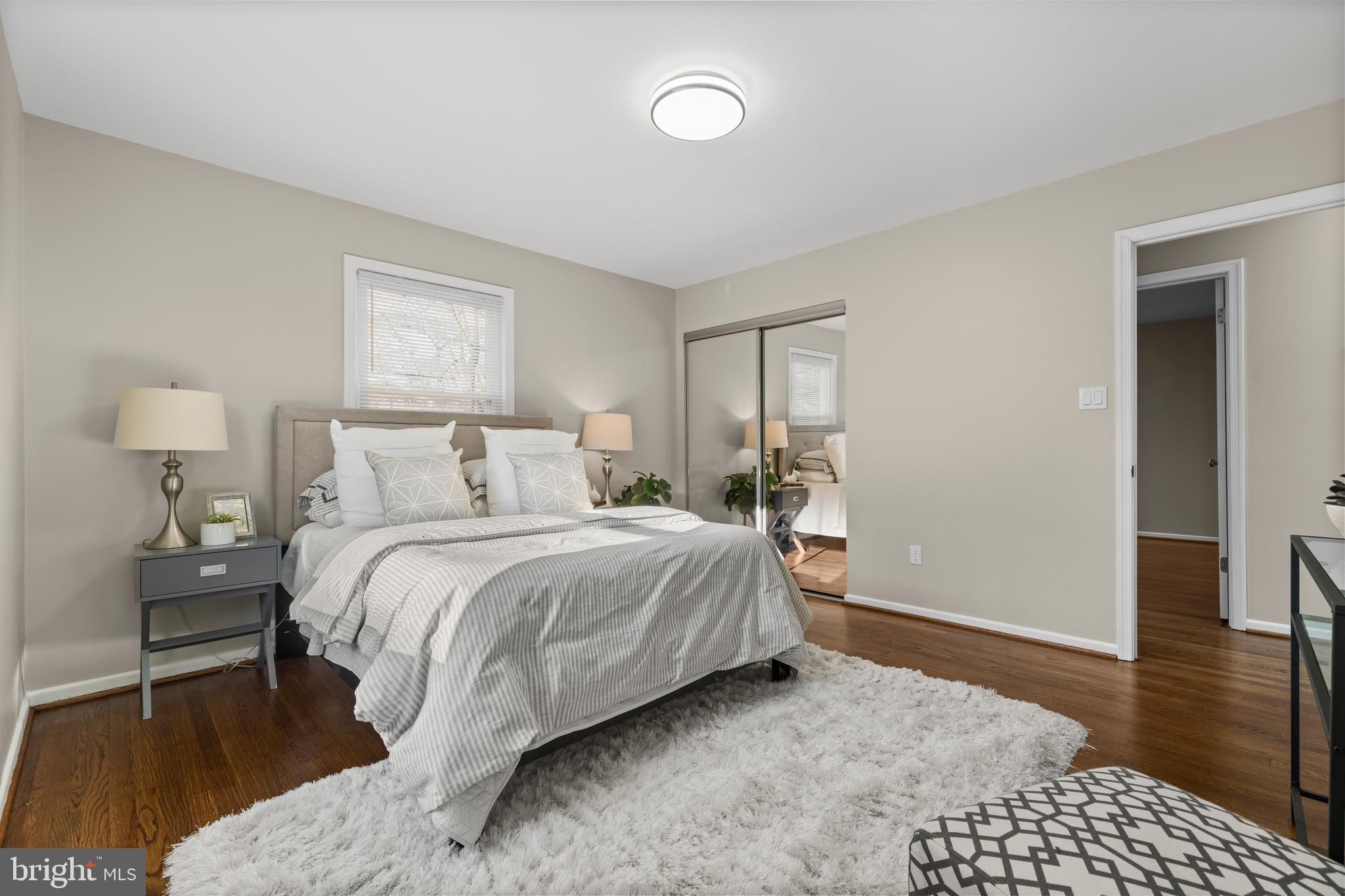 HUNTING RIDGE - Residential