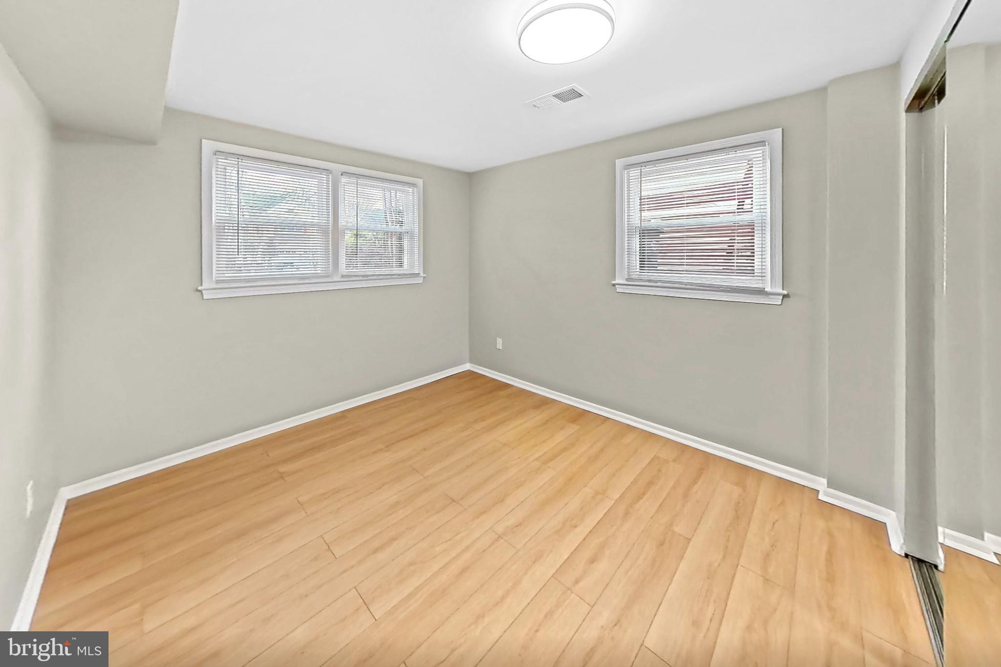 HUNTING RIDGE - Residential