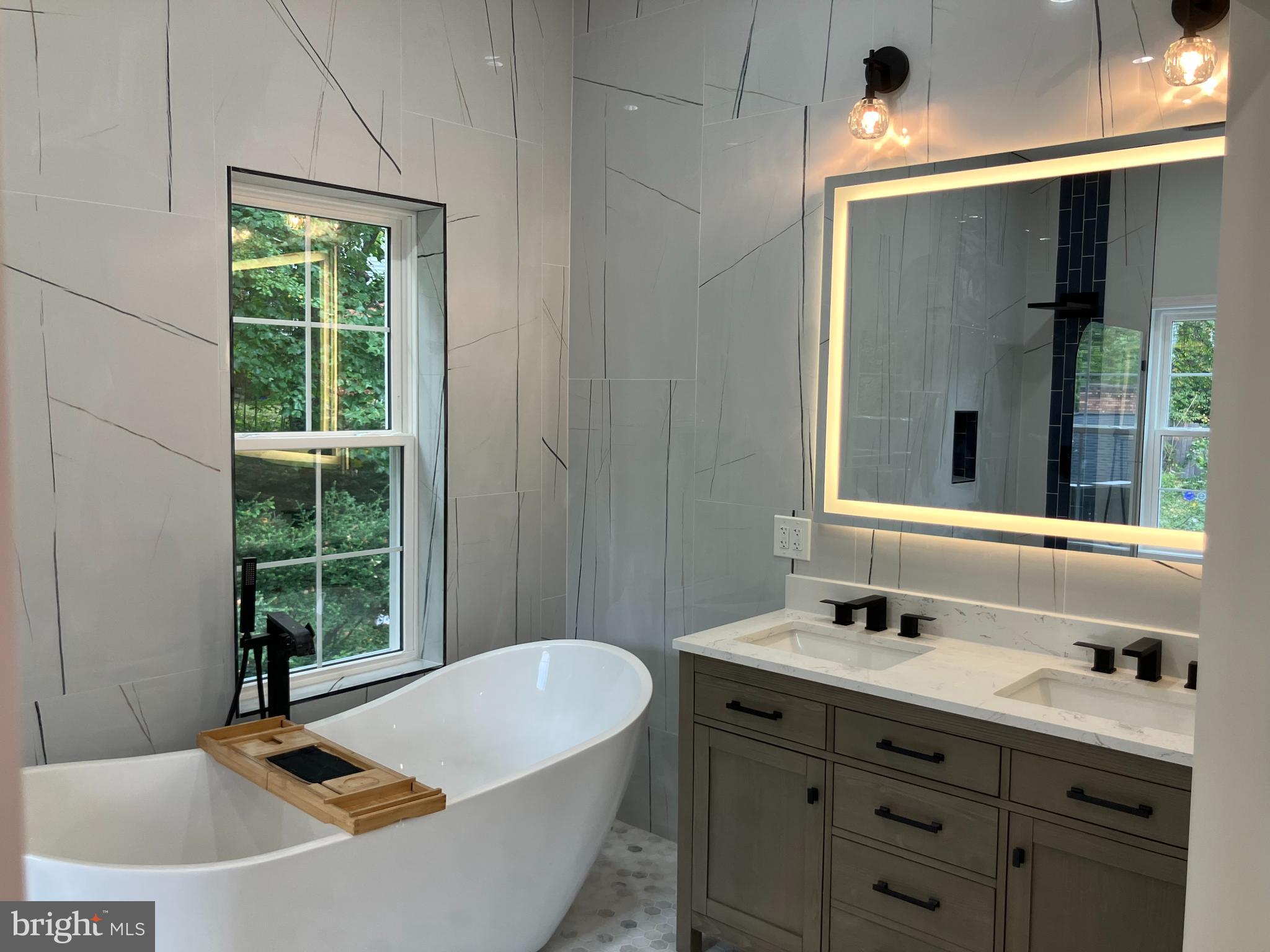 ASHBURTON - Residential