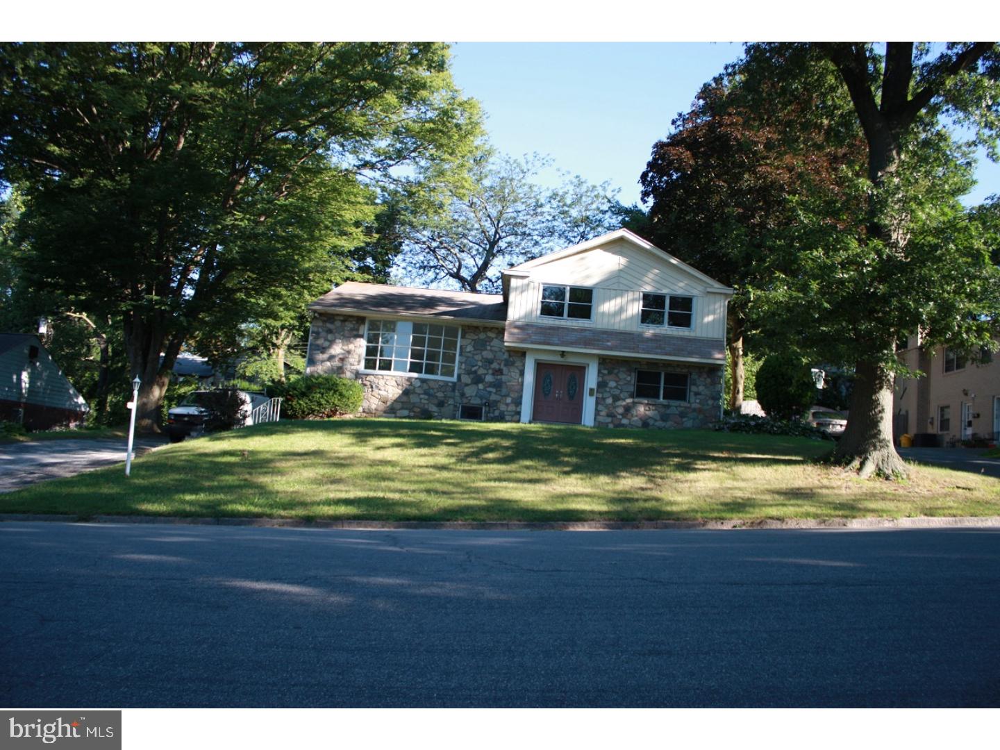 Well maintained split level home in Lower Merion across from park with in ground pool. Beautiful front door leads you to the oversized foyer with mirrors and tile. First floor boasts a huge living room, formal dining room and an eat-in kitchen. Second floor has a master bedroom with bath and two additional bedrooms and a hall tile bath. Lower level has a large family room with sliders out to pool and a forth bedroom. Hardwood Floor throughout.