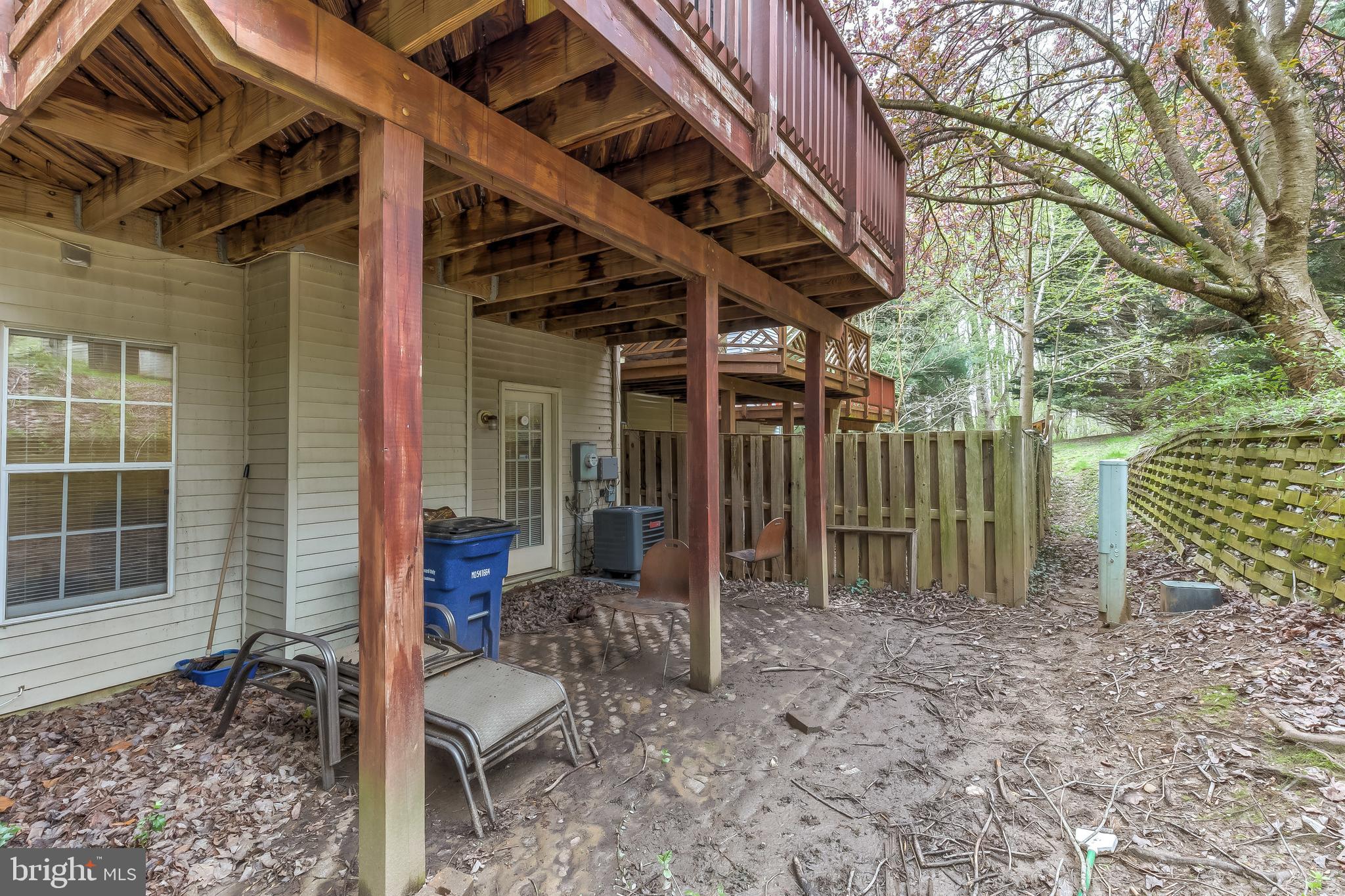 JAMES CREEK - Residential