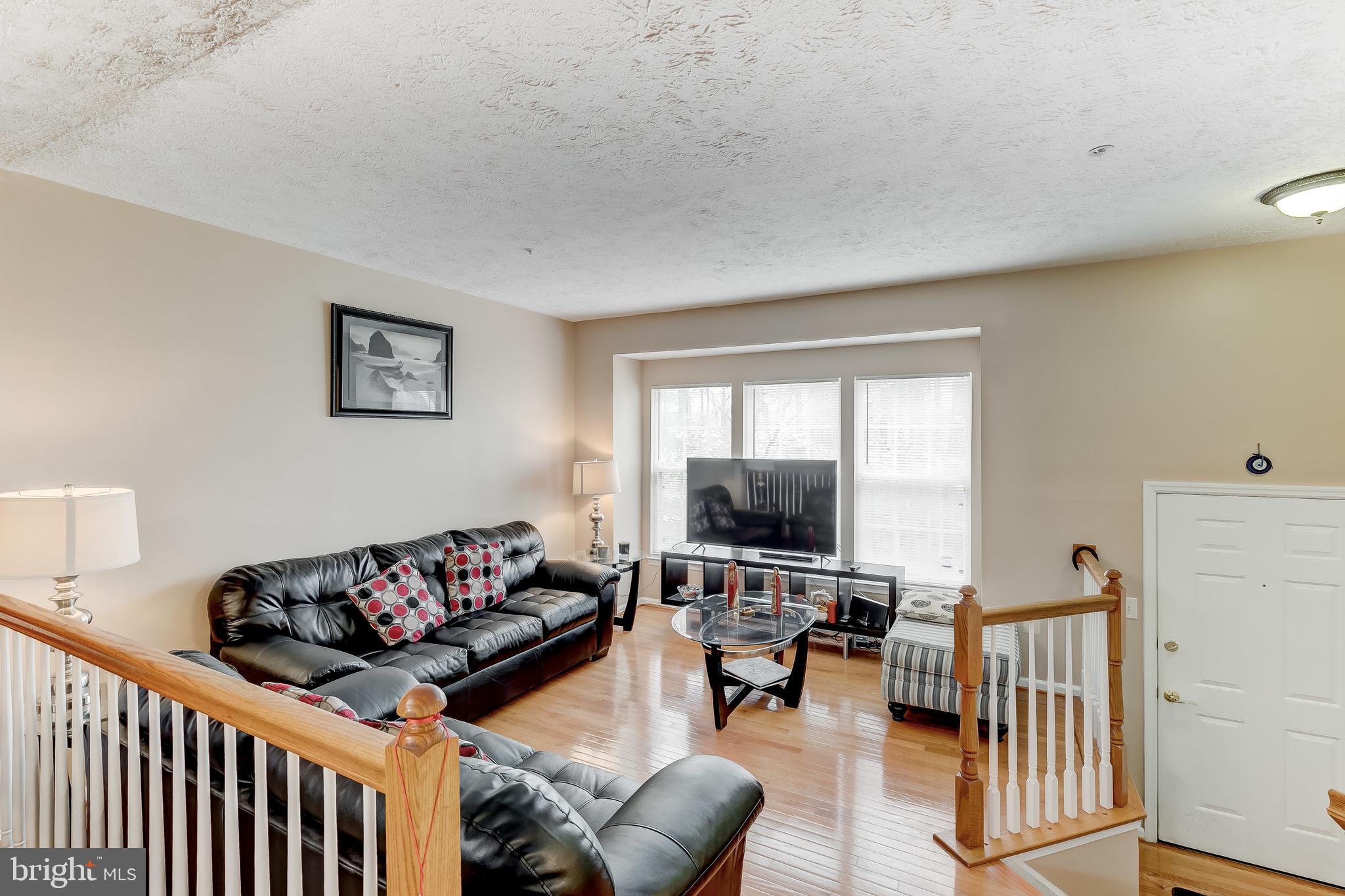 JAMES CREEK - Residential