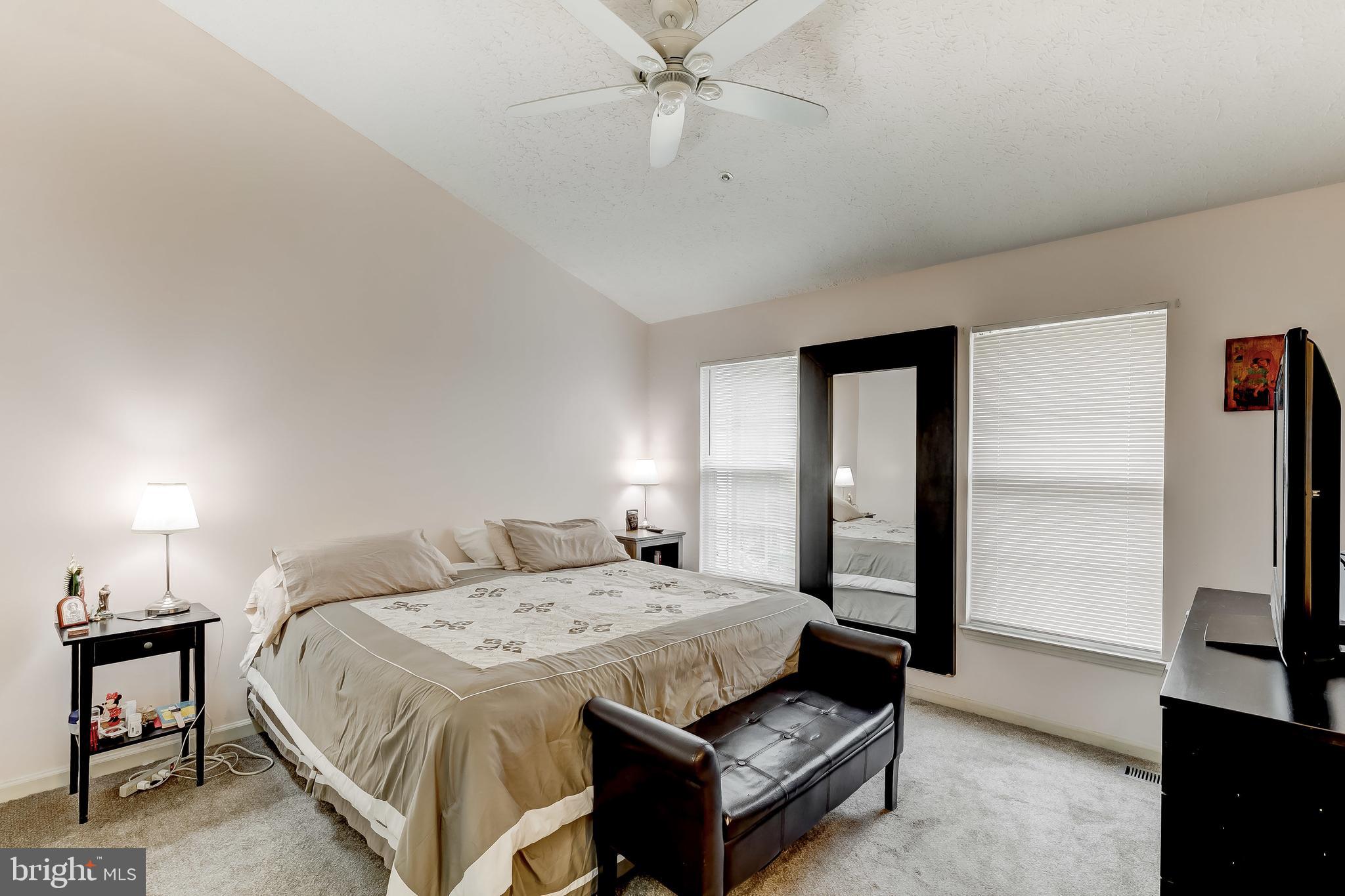 JAMES CREEK - Residential