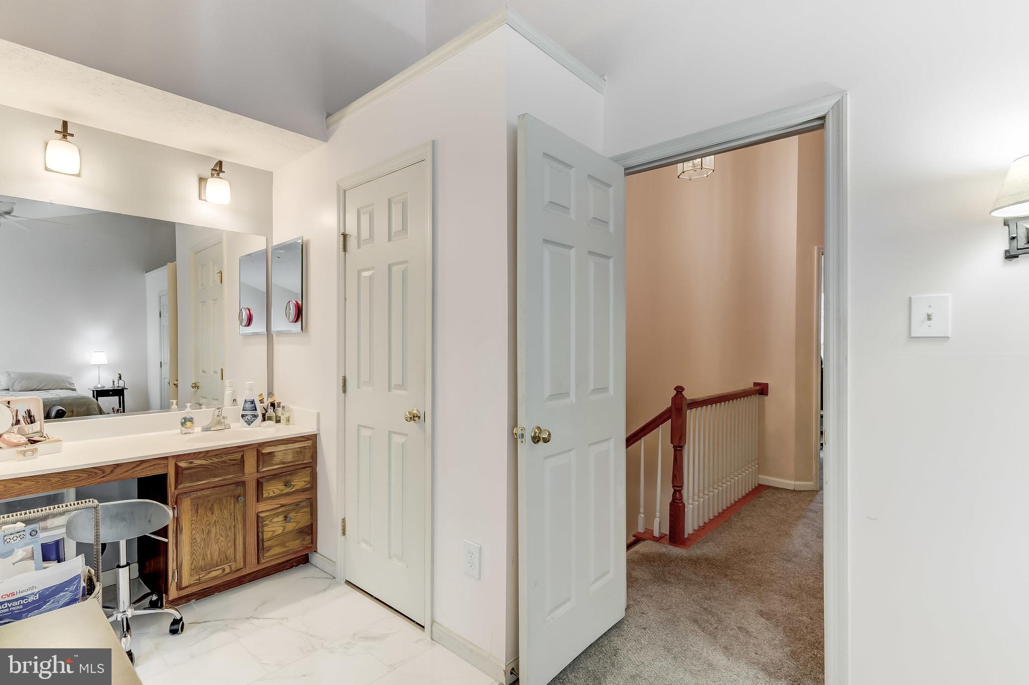 JAMES CREEK - Residential