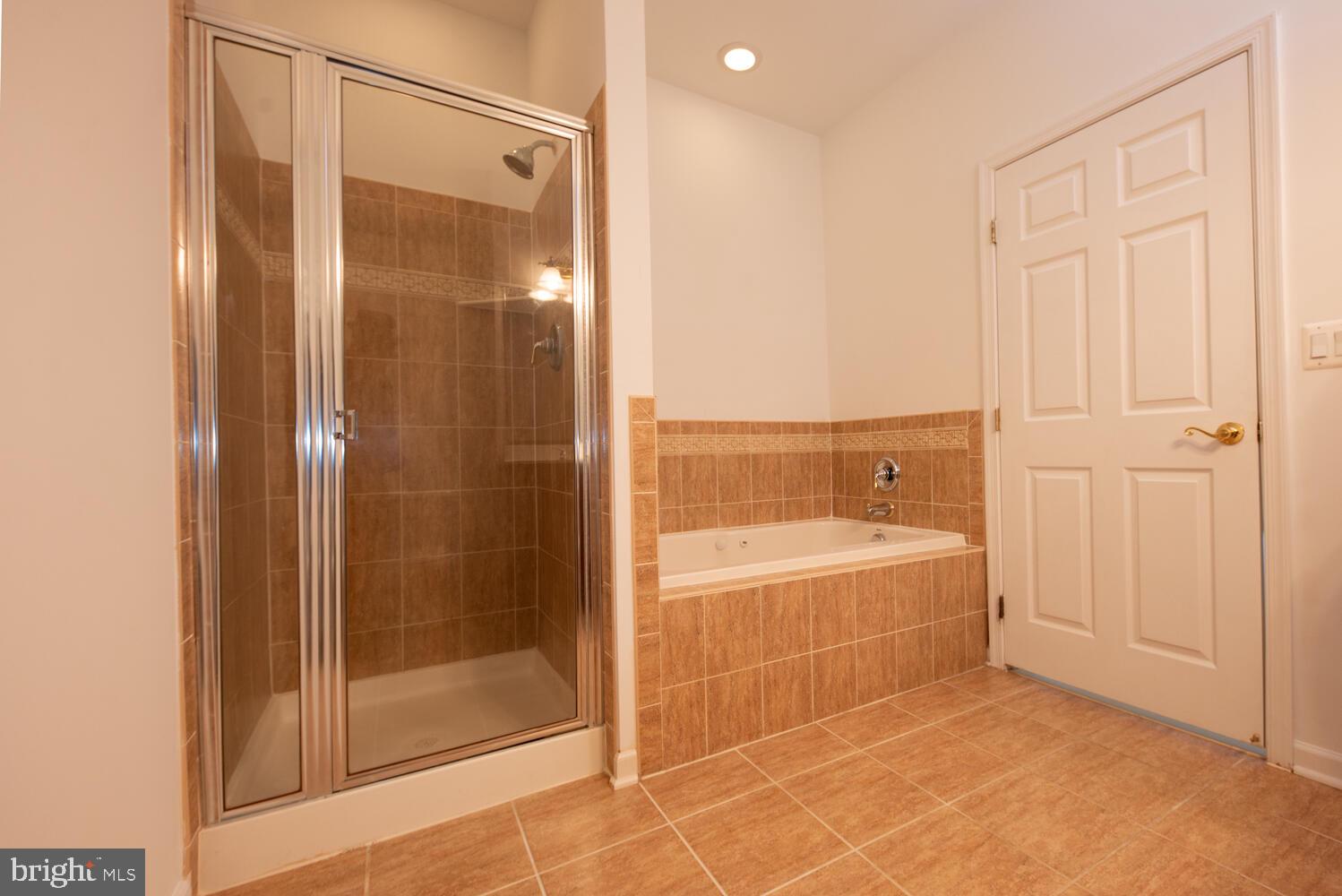 REGENT PARK - Residential