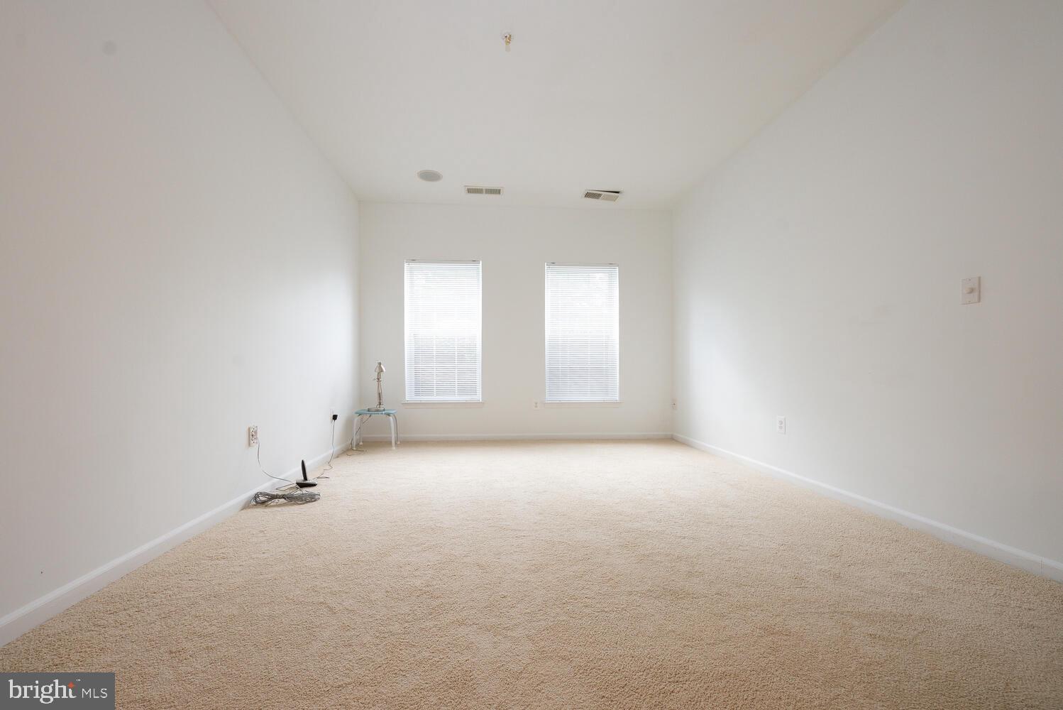 REGENT PARK - Residential