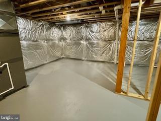 EASTCHURCH - Residential Lease