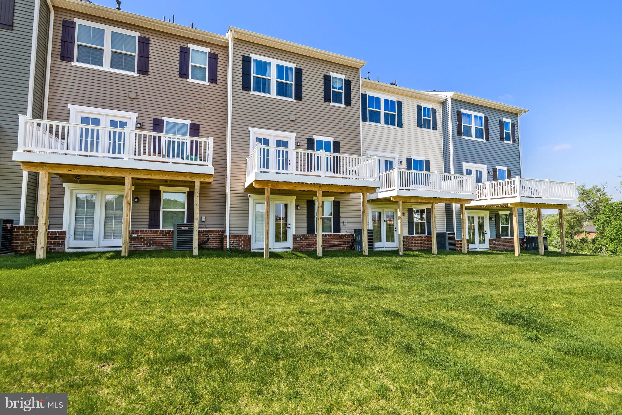 JAMES RUN TOWNHOMES - Residential Lease