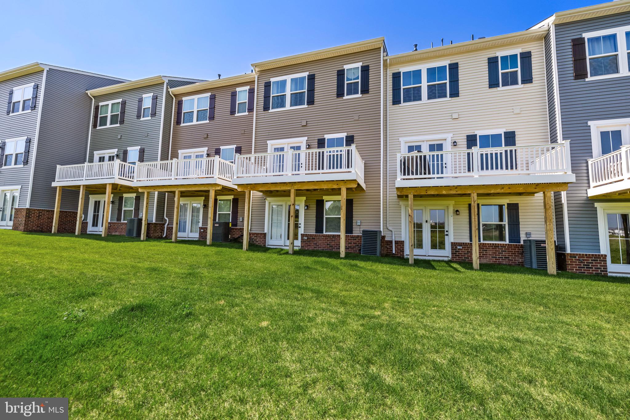 JAMES RUN TOWNHOMES - Residential Lease